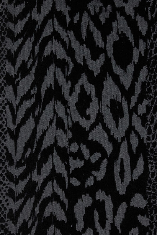 RC Sweatshirt With Animal Print Black URT68Y-CJ007