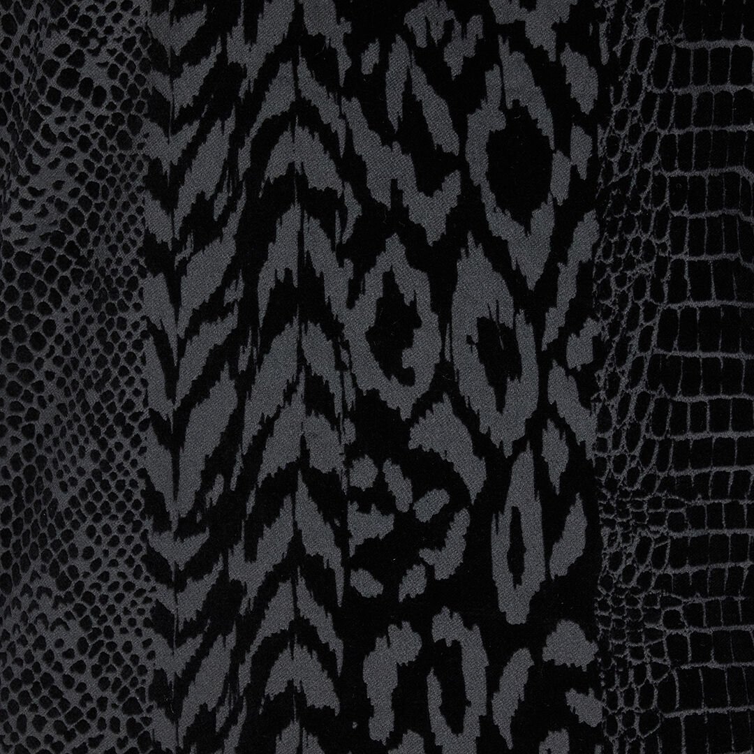 RC Sweatshirt With Animal Print Black URT68Y-CJ007