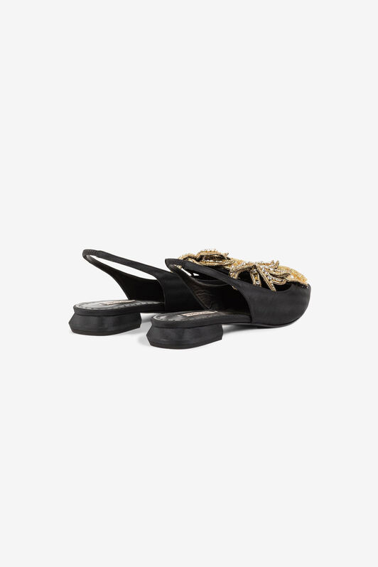 RC Le Pettegole Pineapple-Embellished Slingback Pumps RC Le Pettegole Pineapple-Embellished Slingback Pumps Black QWS008-TL002