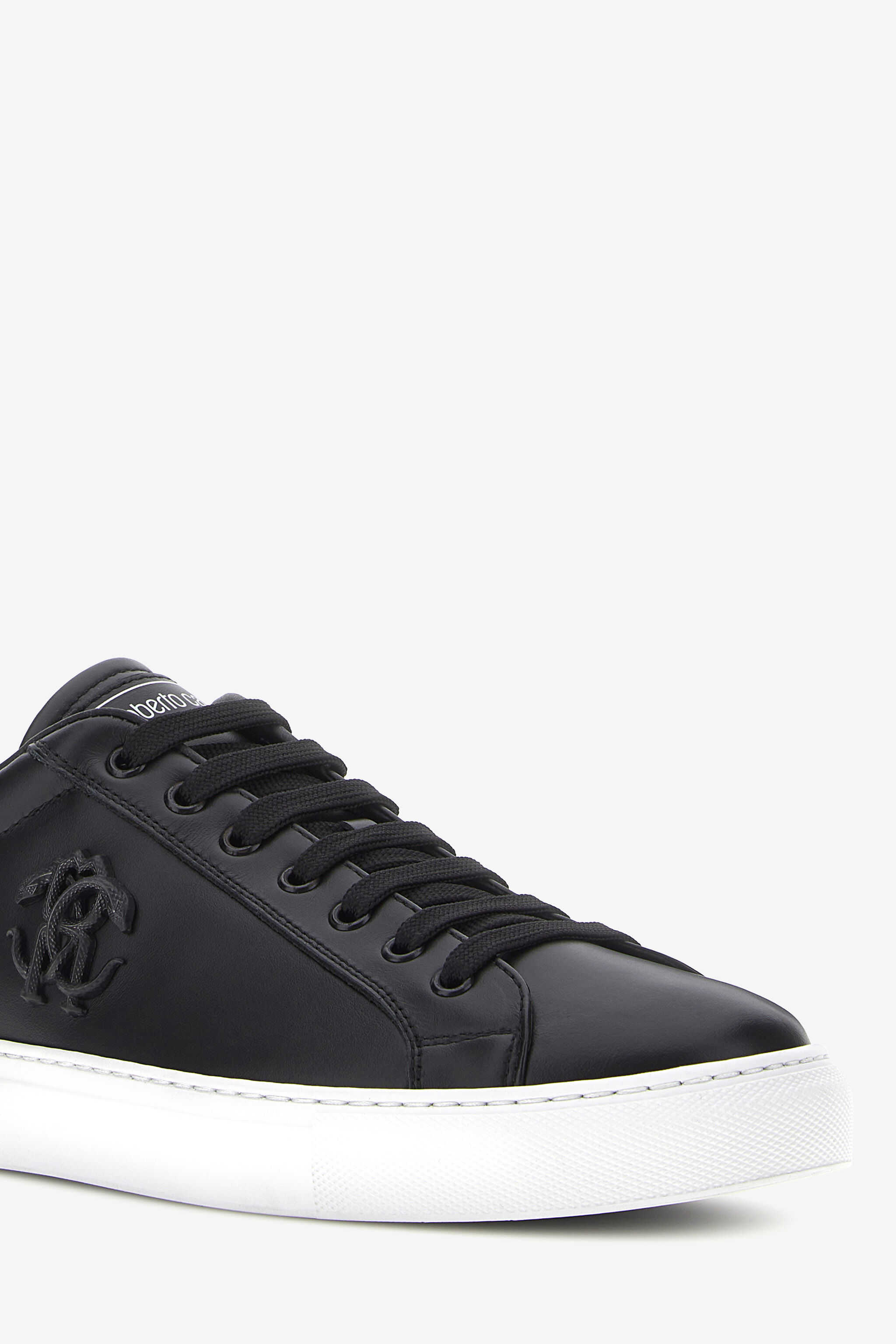 Logo plaque leather sneakers in Black for Men Roberto Cavalli