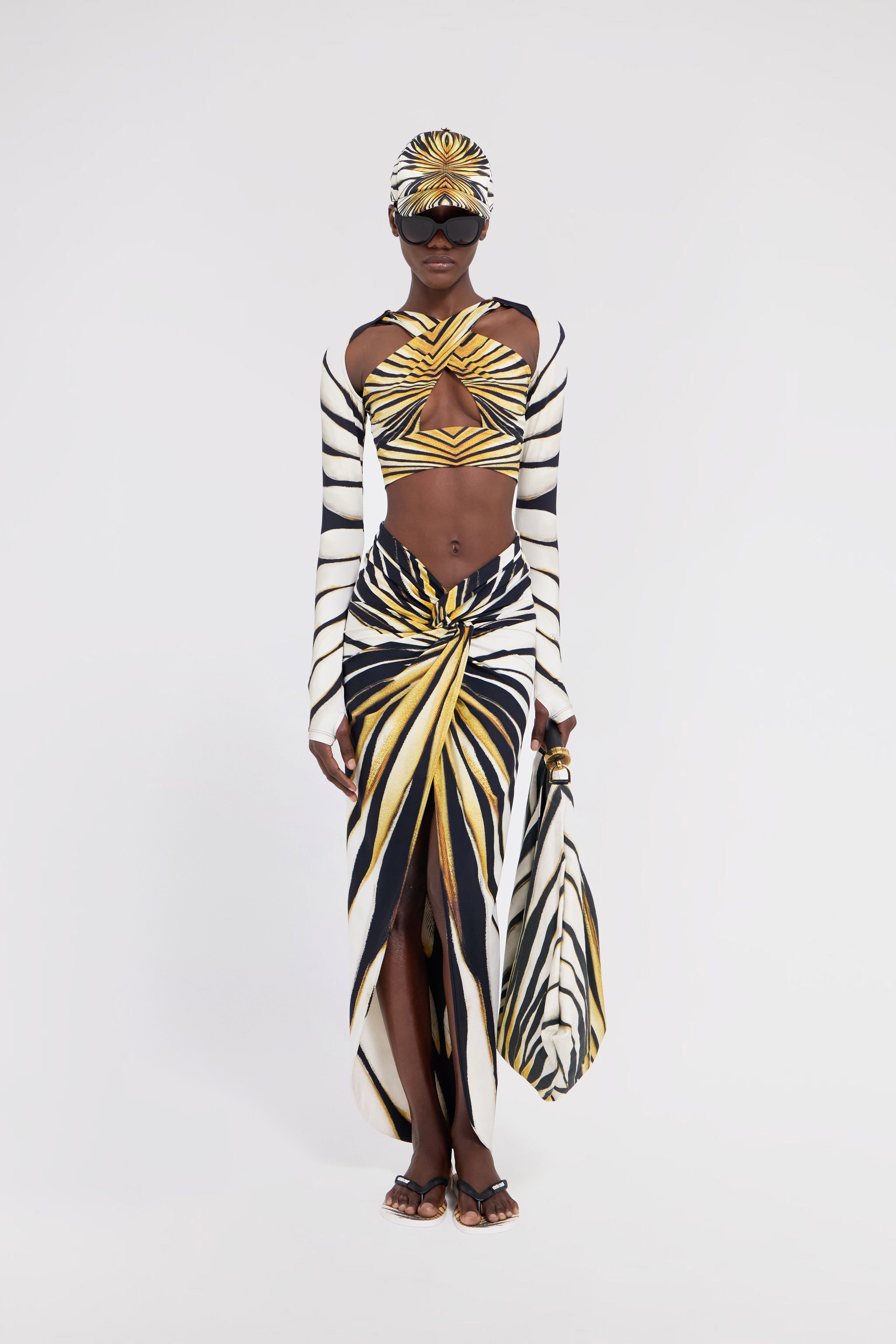 RC Ray Of Gold Print Cut-Out Top Gold TKT609-OOM33
