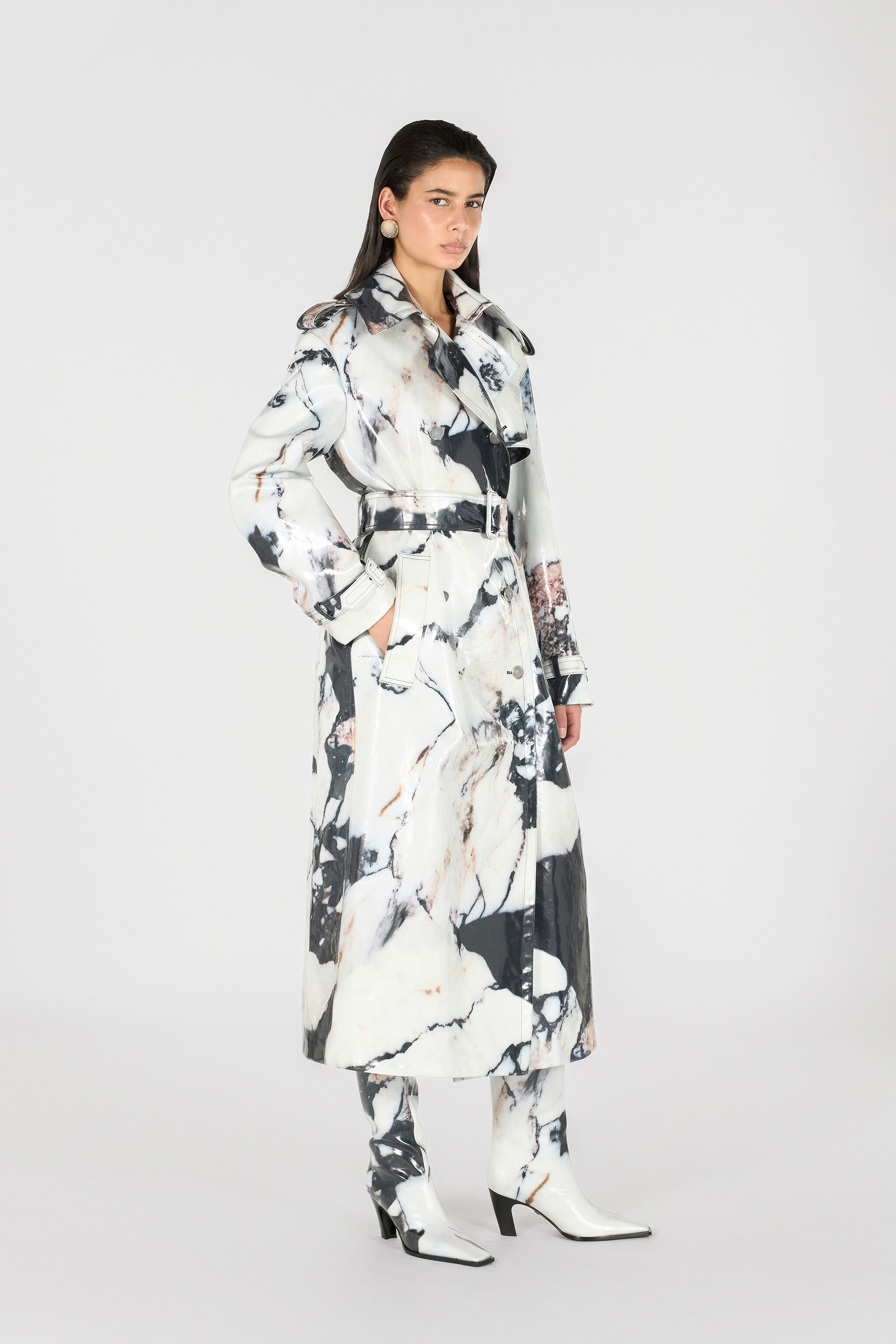 RC Double-breasted trench coat with Marble print Black/White TWT503-KGN18