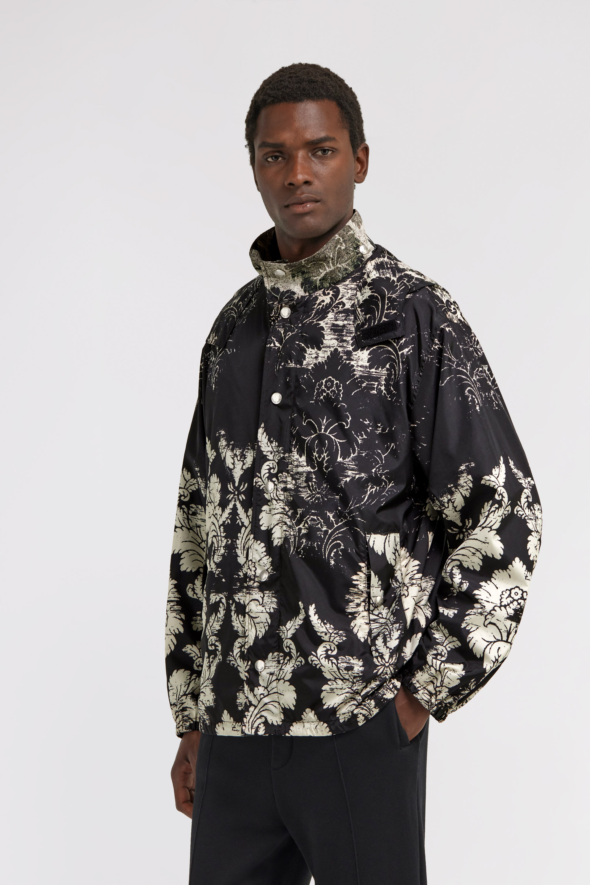 RC Cazadora bomber con estampado Broccato Negro TRT461-5RN14