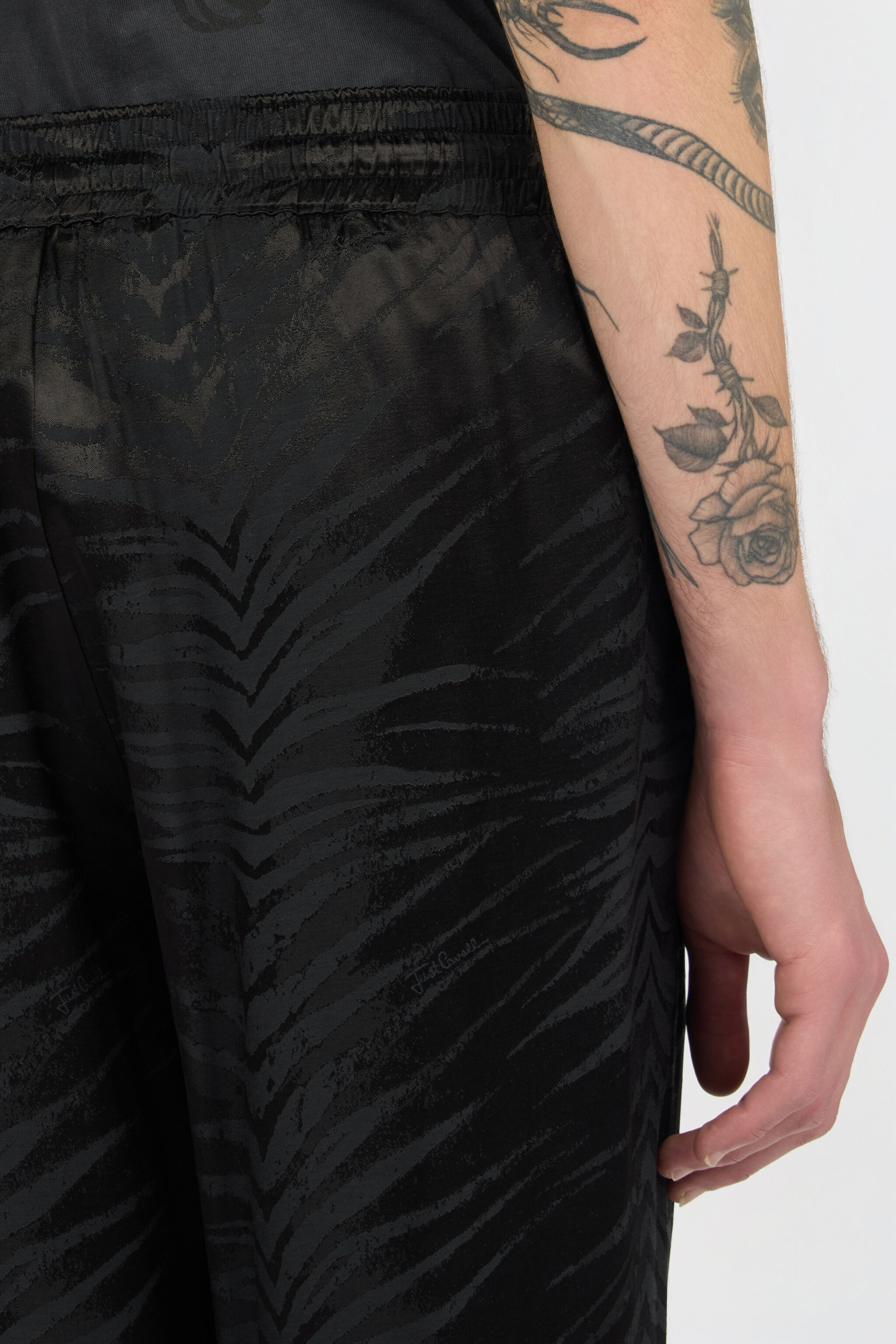 JC Pantalon Noir BLACK WFT005-WF006