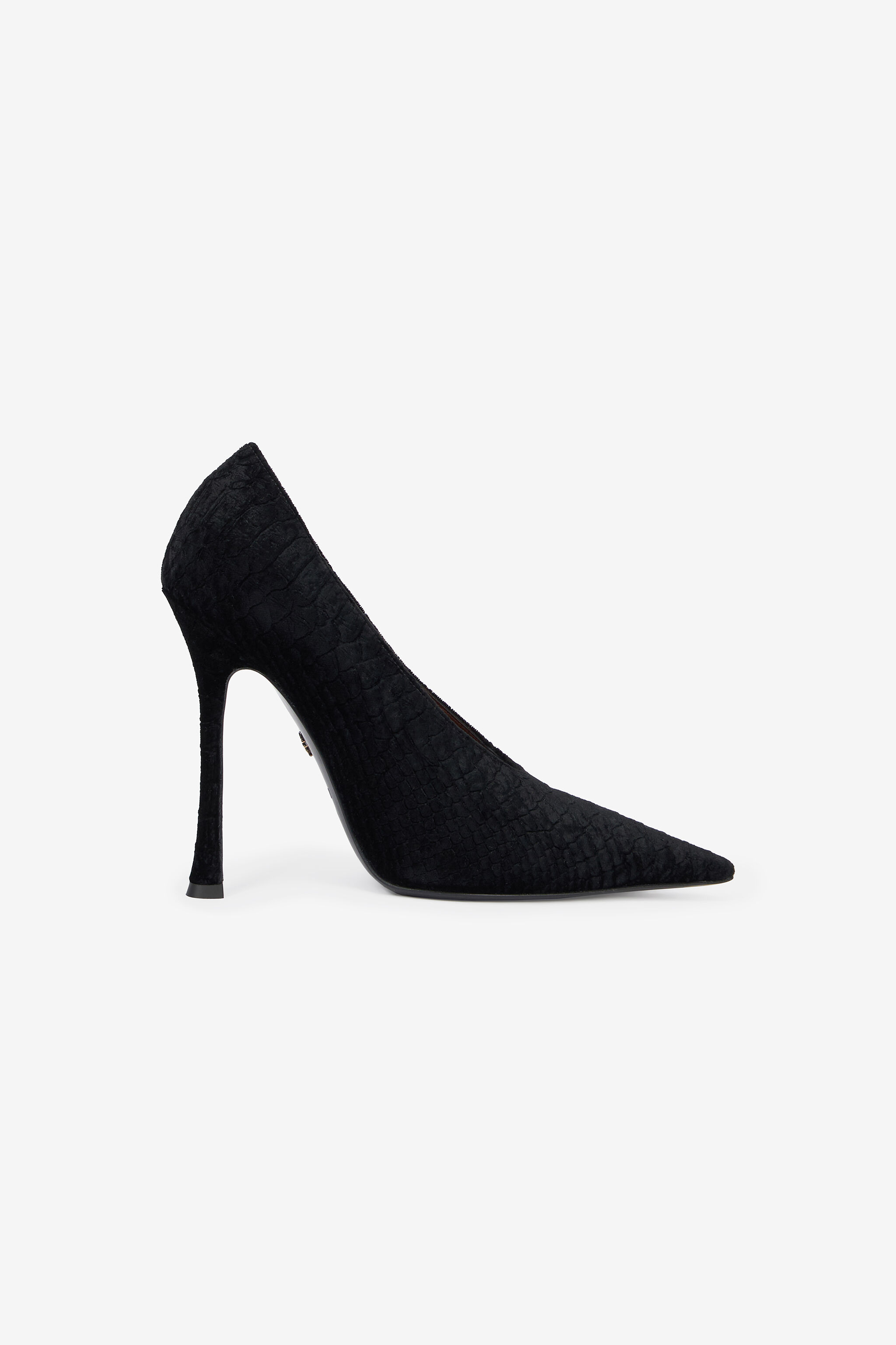RC Black Pumps With Snake Texture Black VKS120-VL356