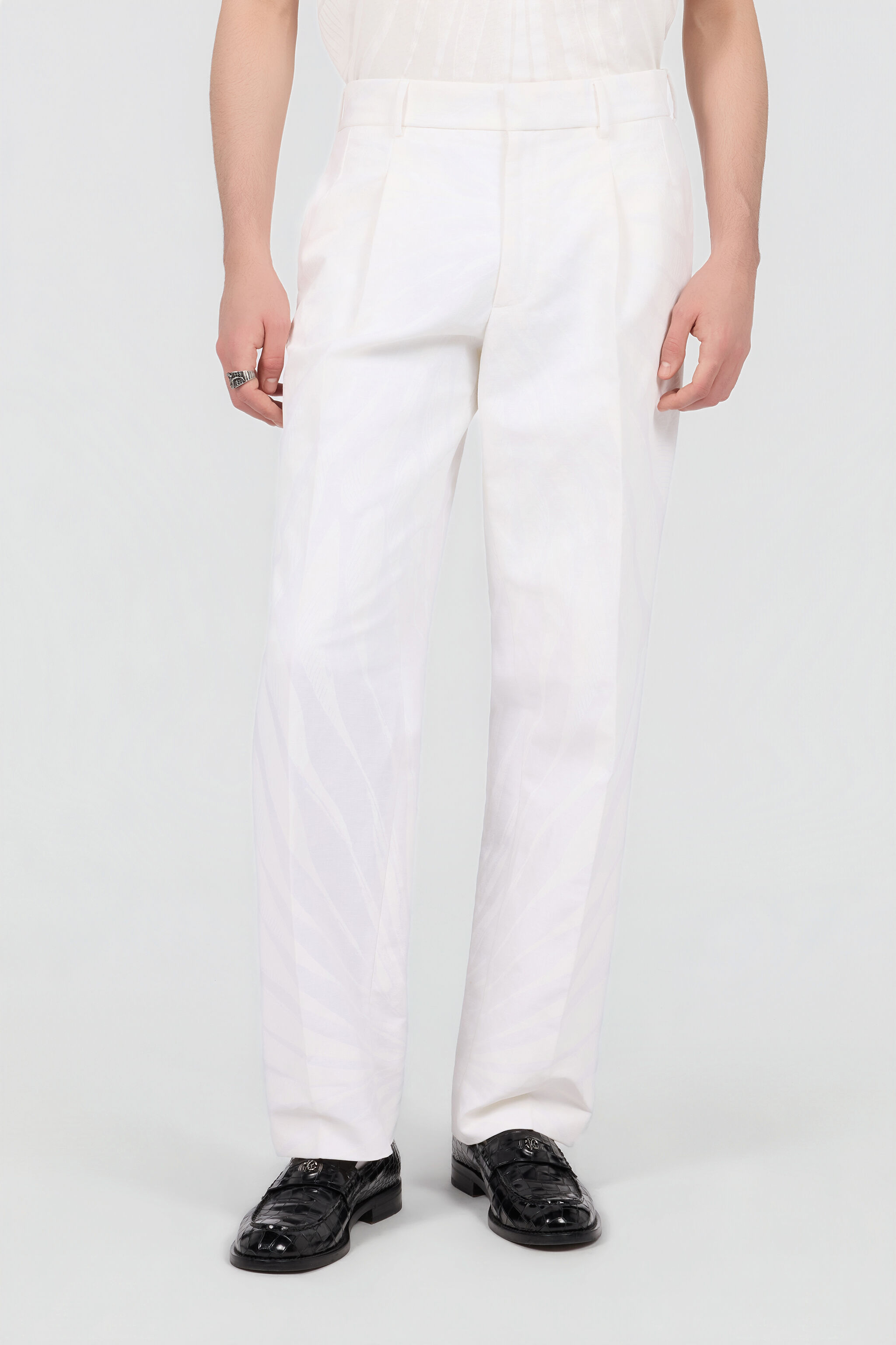 RC  NATURAL WHITE XRT202-4NI15