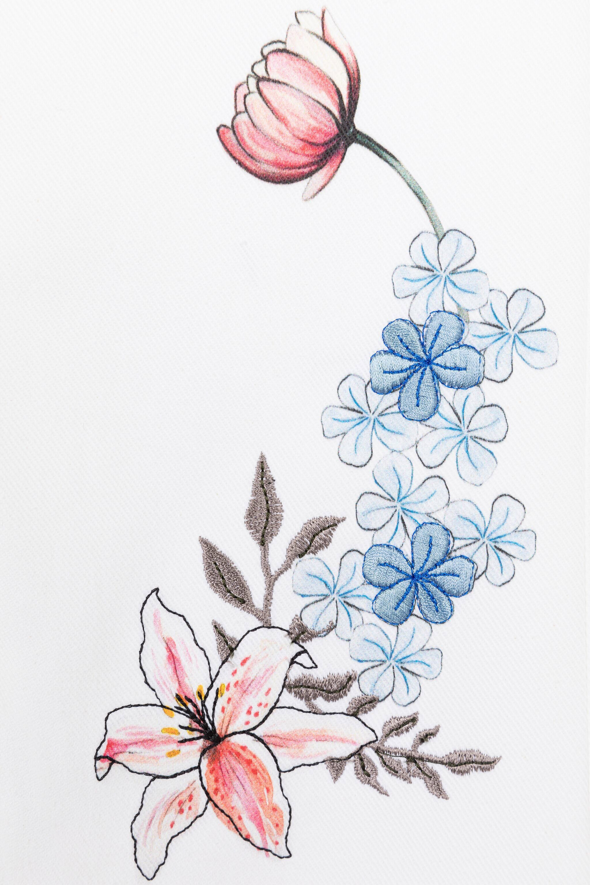 JU Flower-Print Jeans WHITE QJJ200-DS015