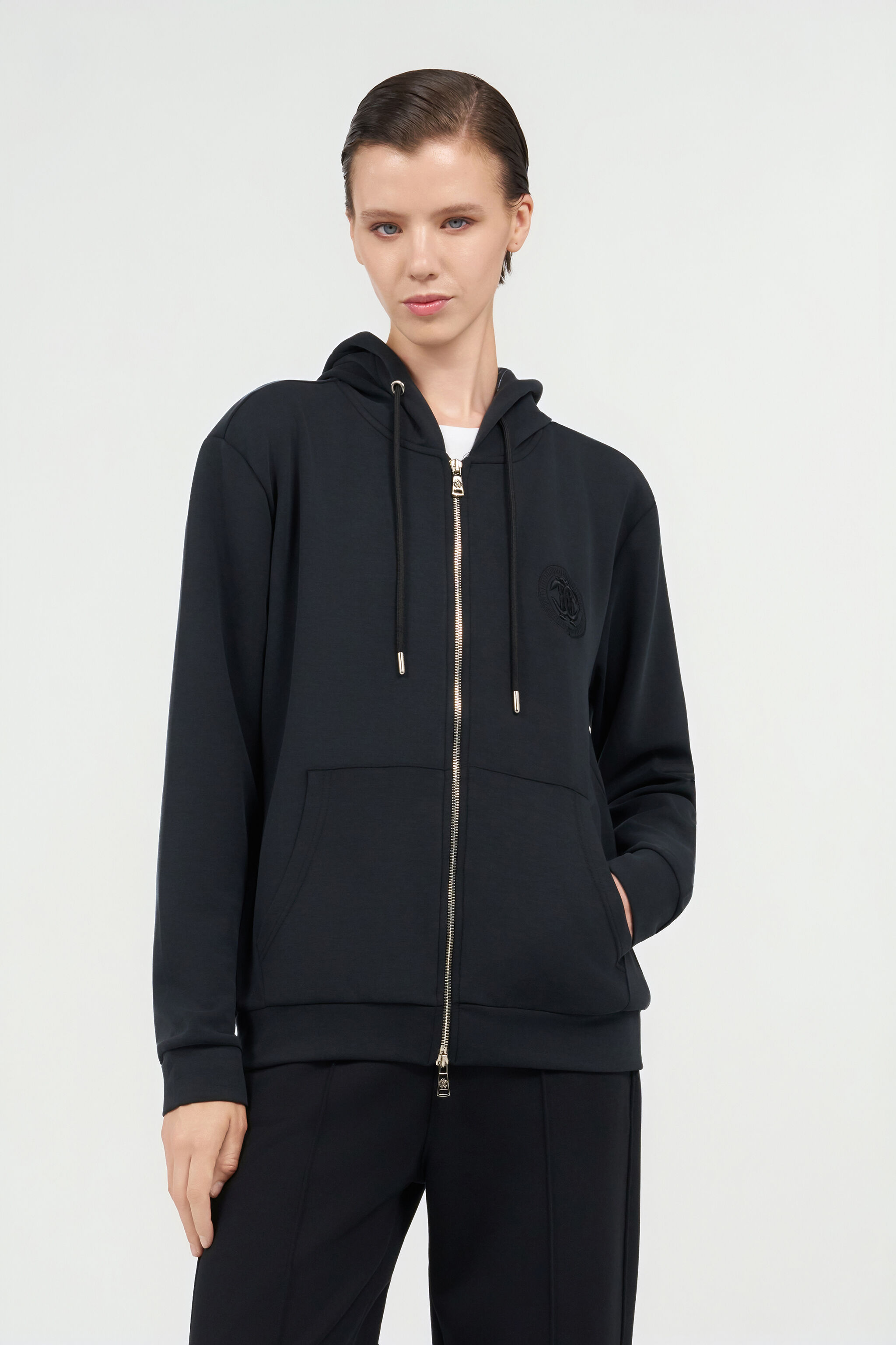 RC Black Logo Sweatshirt BLACK QOT66B-CF054