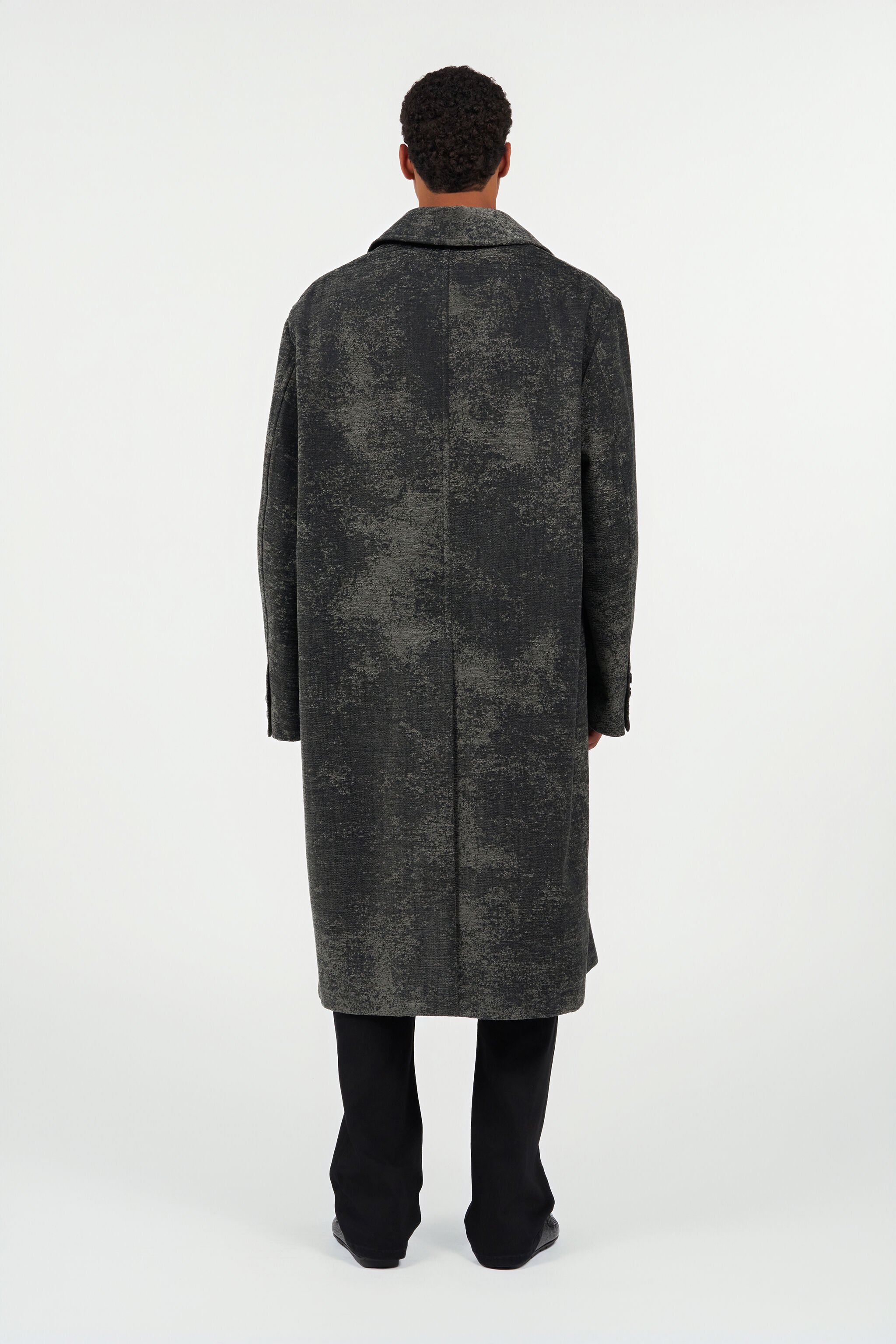 RC Double-Breasted Coat with Distressed Effect BLACK WRT501-FY063