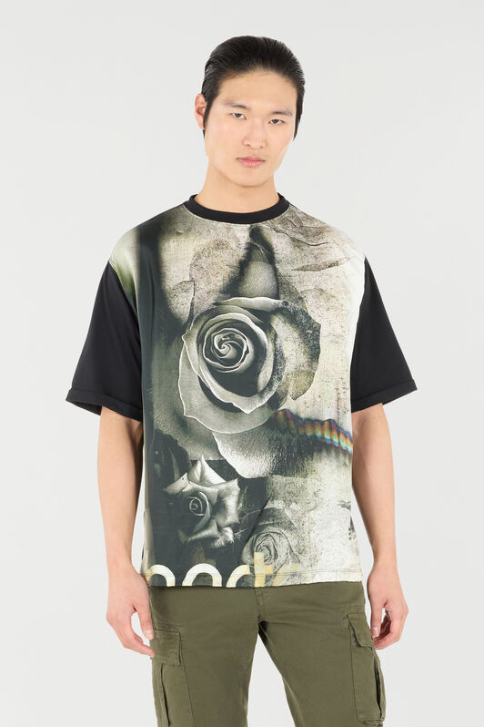 RC T-Shirt With Rose Print Black/White URT62B-4QN60