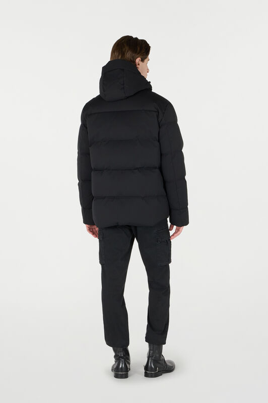 RC Chaqueta Acolchada Negra con Capucha Negro OOT40F-DJ001