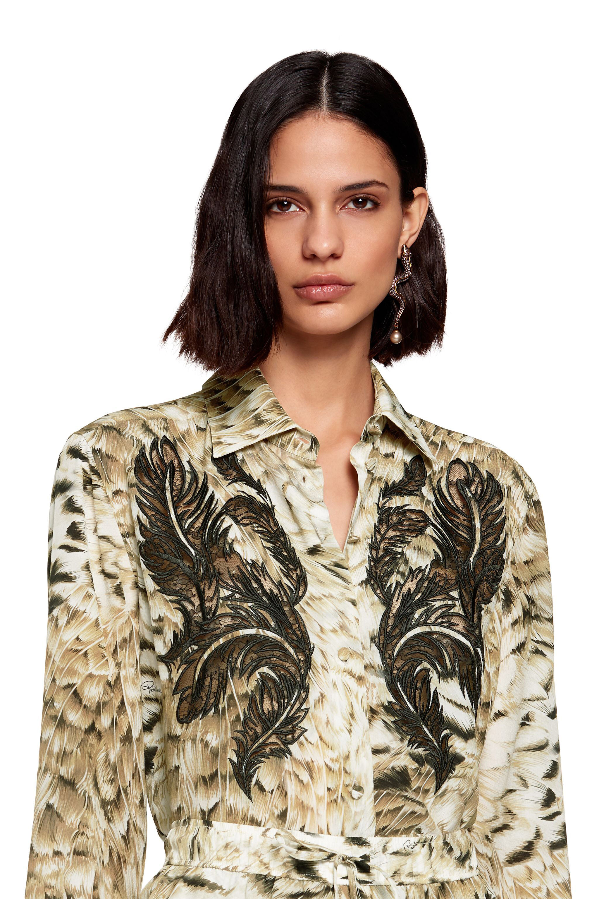 RC Wing print buttoned shirt Ivory LQR715-SQZ35