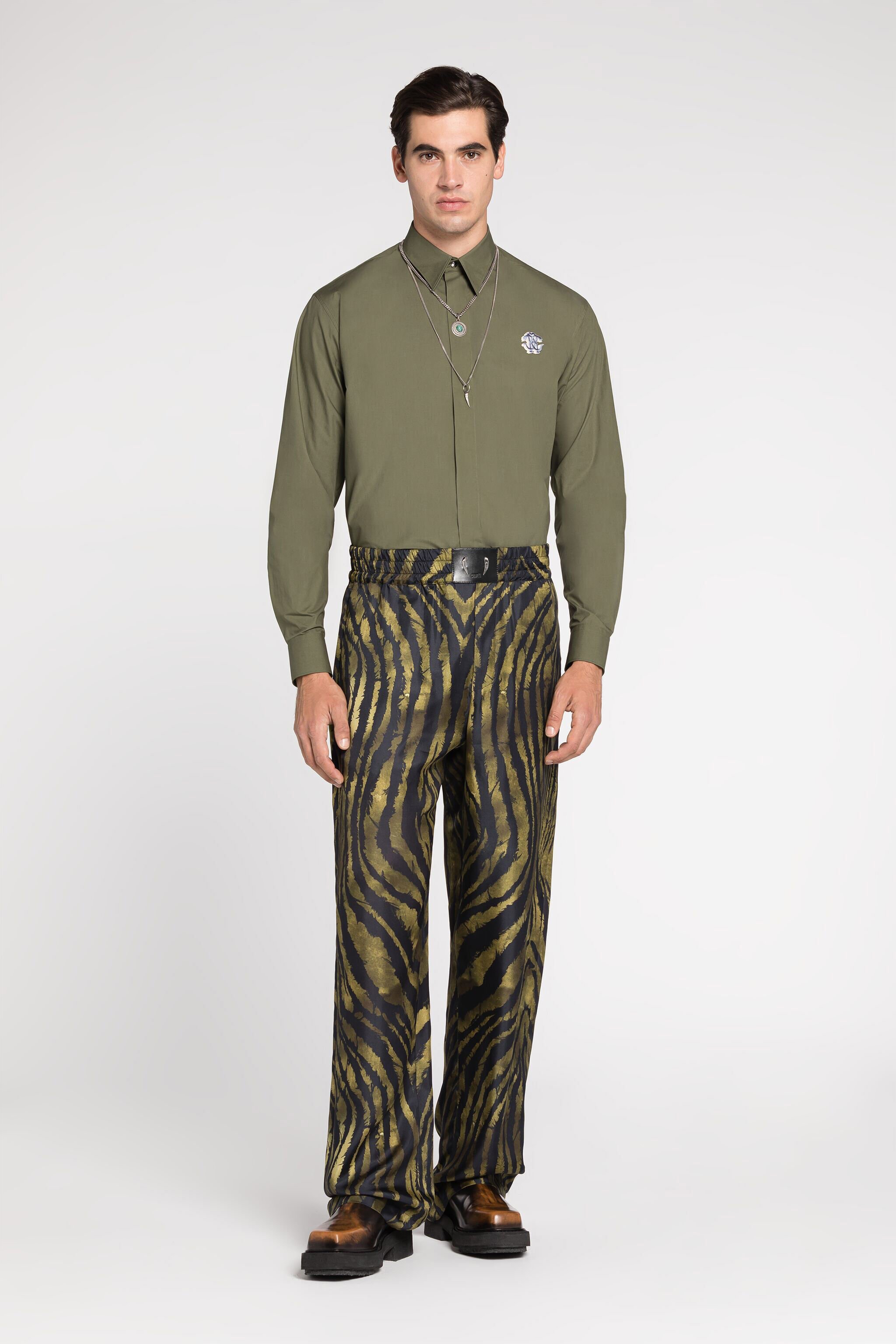 RC Embroidered-logo cotton shirt Green RRT710-CH061