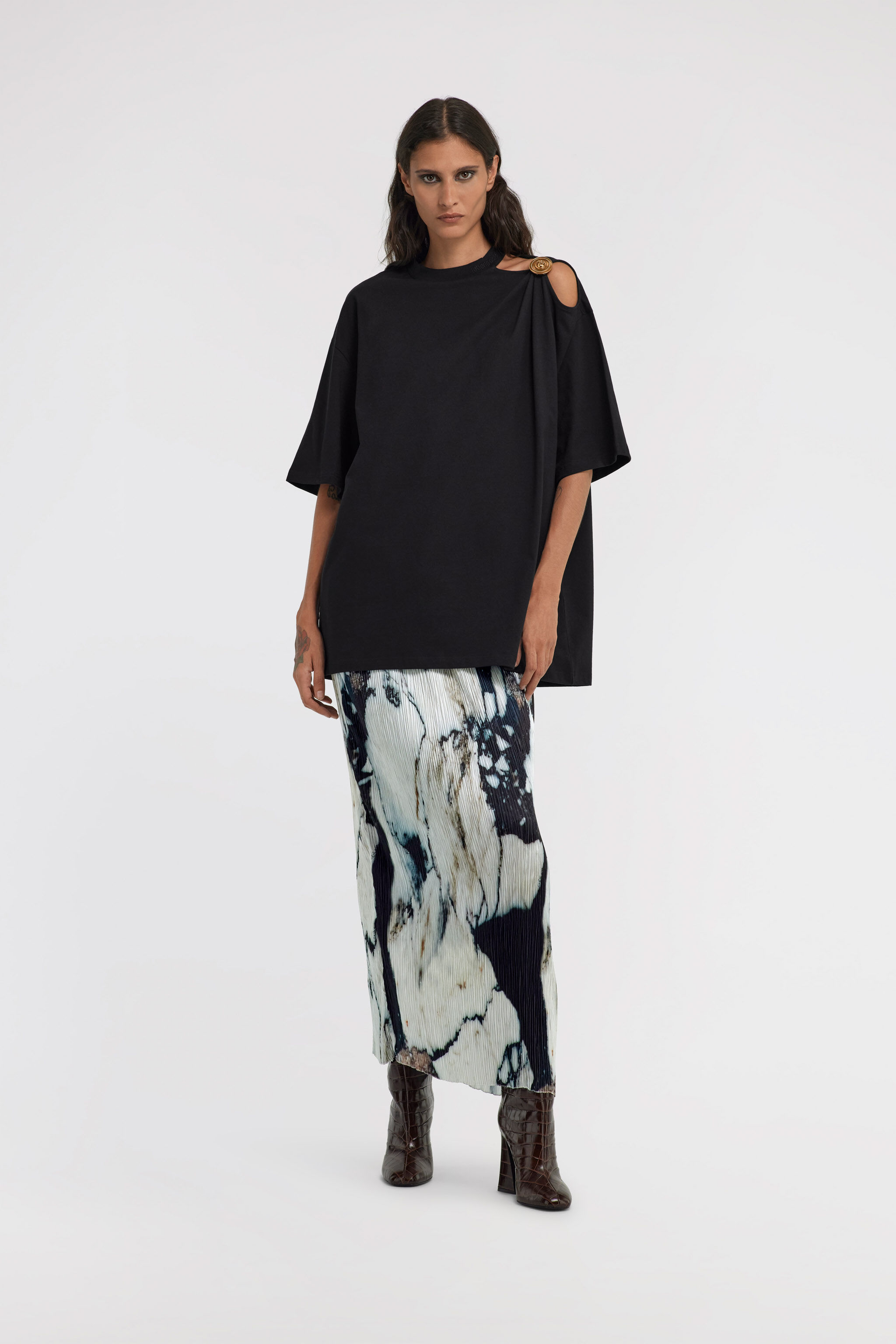RC T-shirt with shoulder jewel detail Negro TWT663-JD062