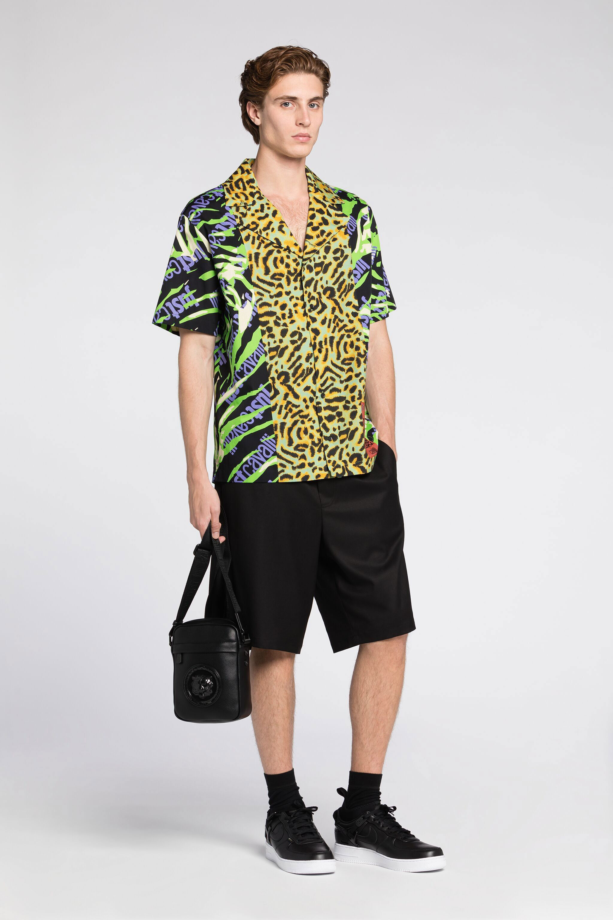 JC Sacoche à bandoulière à logo Just Cavalli et tête de tigre NOIR Q62351-Q1254