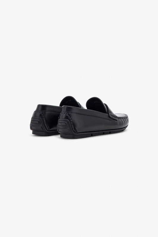 RC Logo-Embellished Loafers Black TRS035-PZ03A