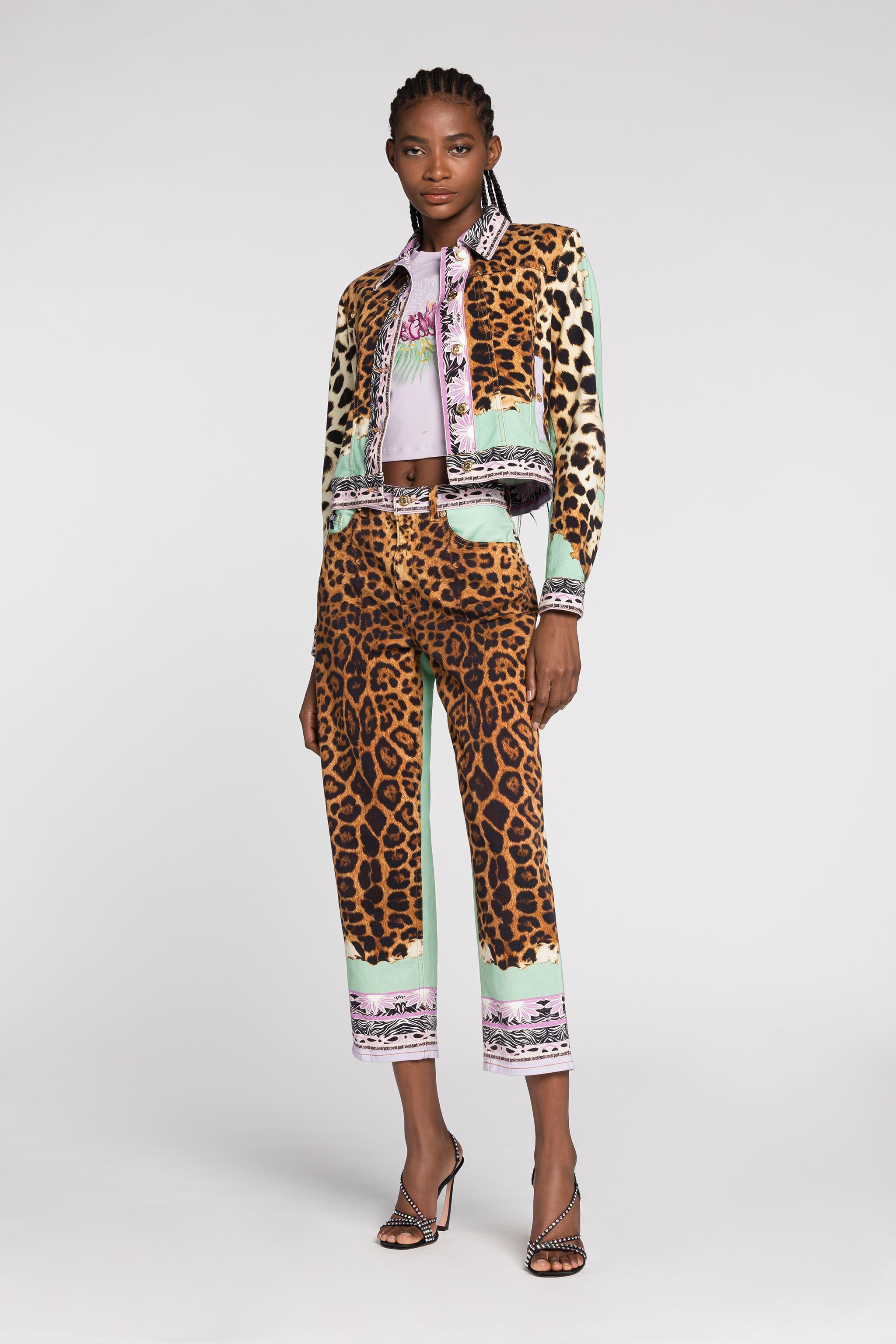 JC Just Cavalli Tropical-Print Cropped T-Shirt PURPLE Q61447-Q0350