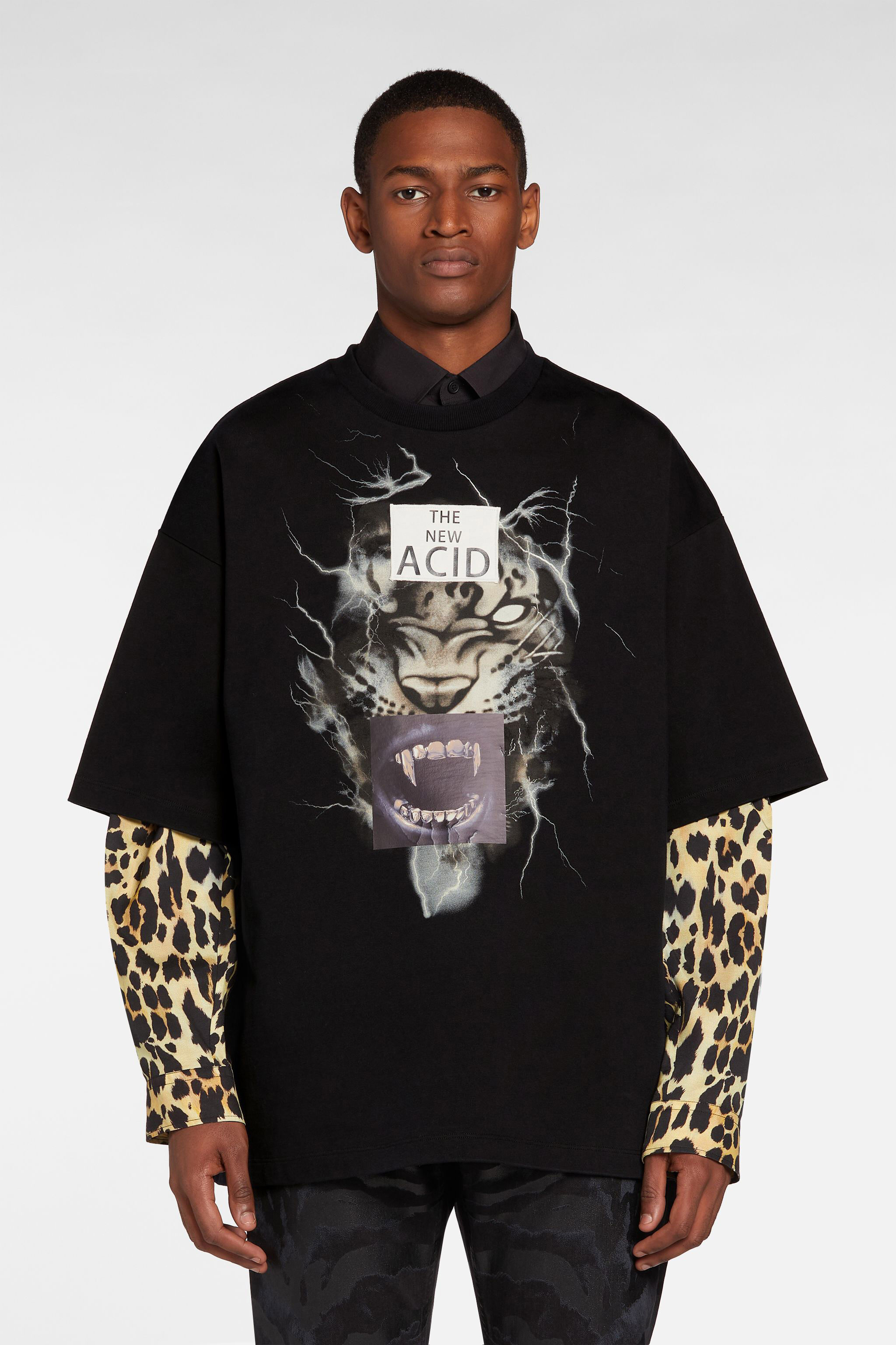 RC T-shirt BLACK NNT62D-JD070