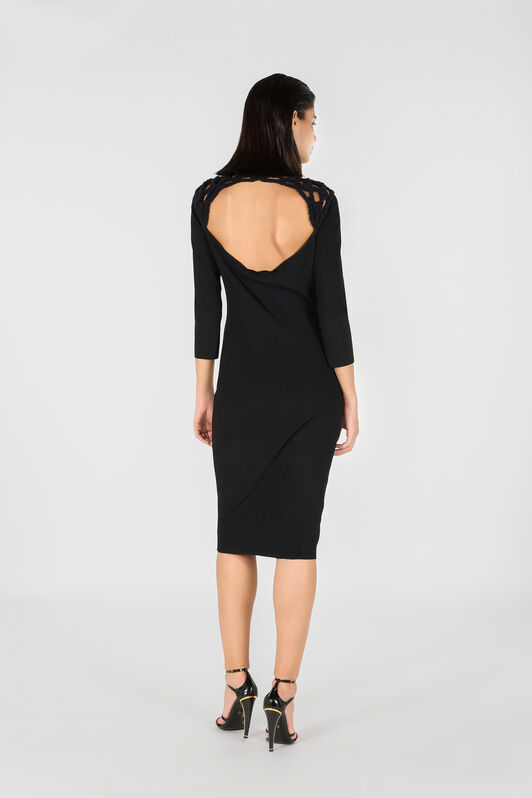 RC Robe Midi Avec Encolure Ajourée Au Crochet RC Robe Midi Avec Encolure Ajourée Au Crochet Noir TWM103-MI014