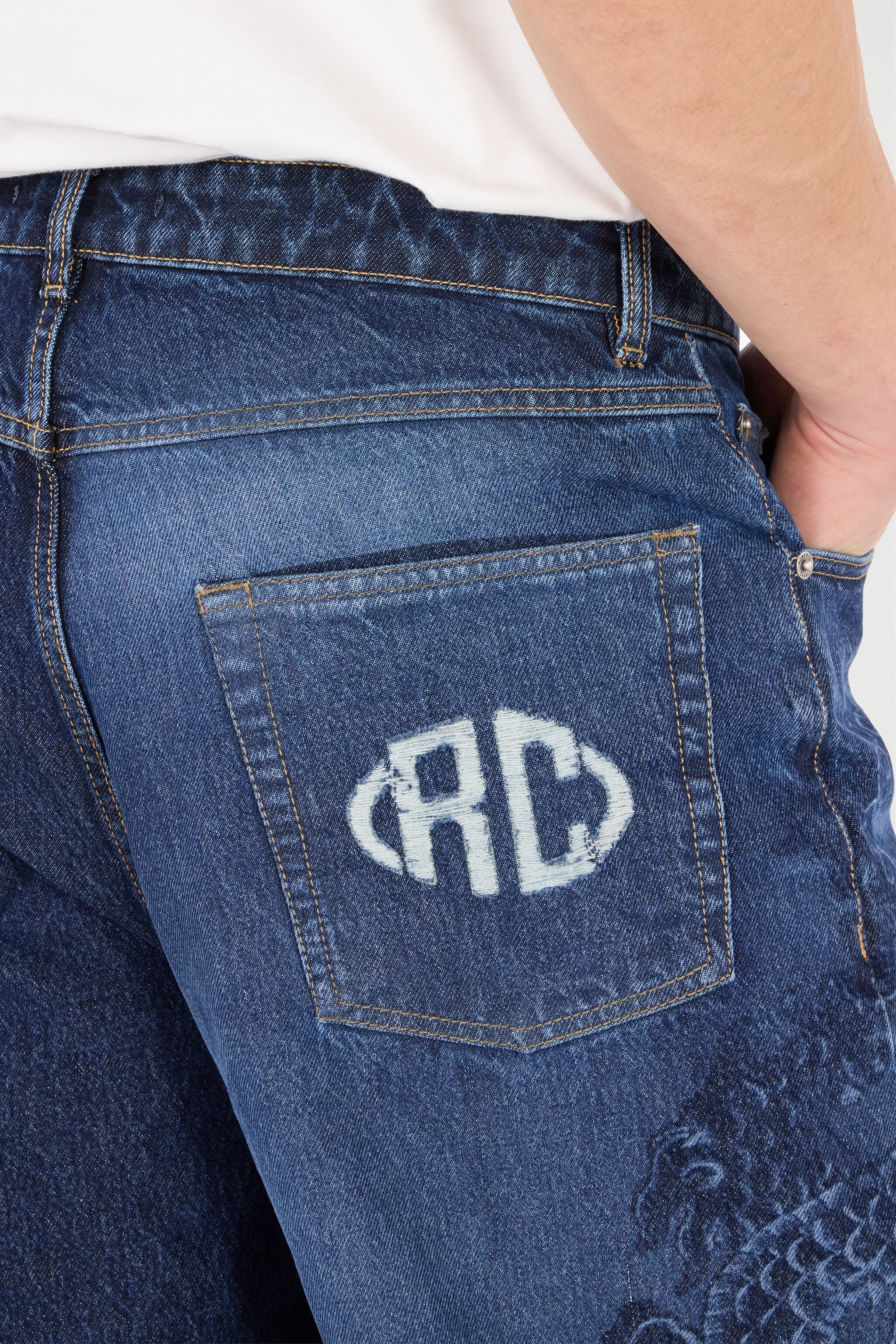 RC Jeans with Dragon and Floral Motif Dark blue VRJ213-VT002