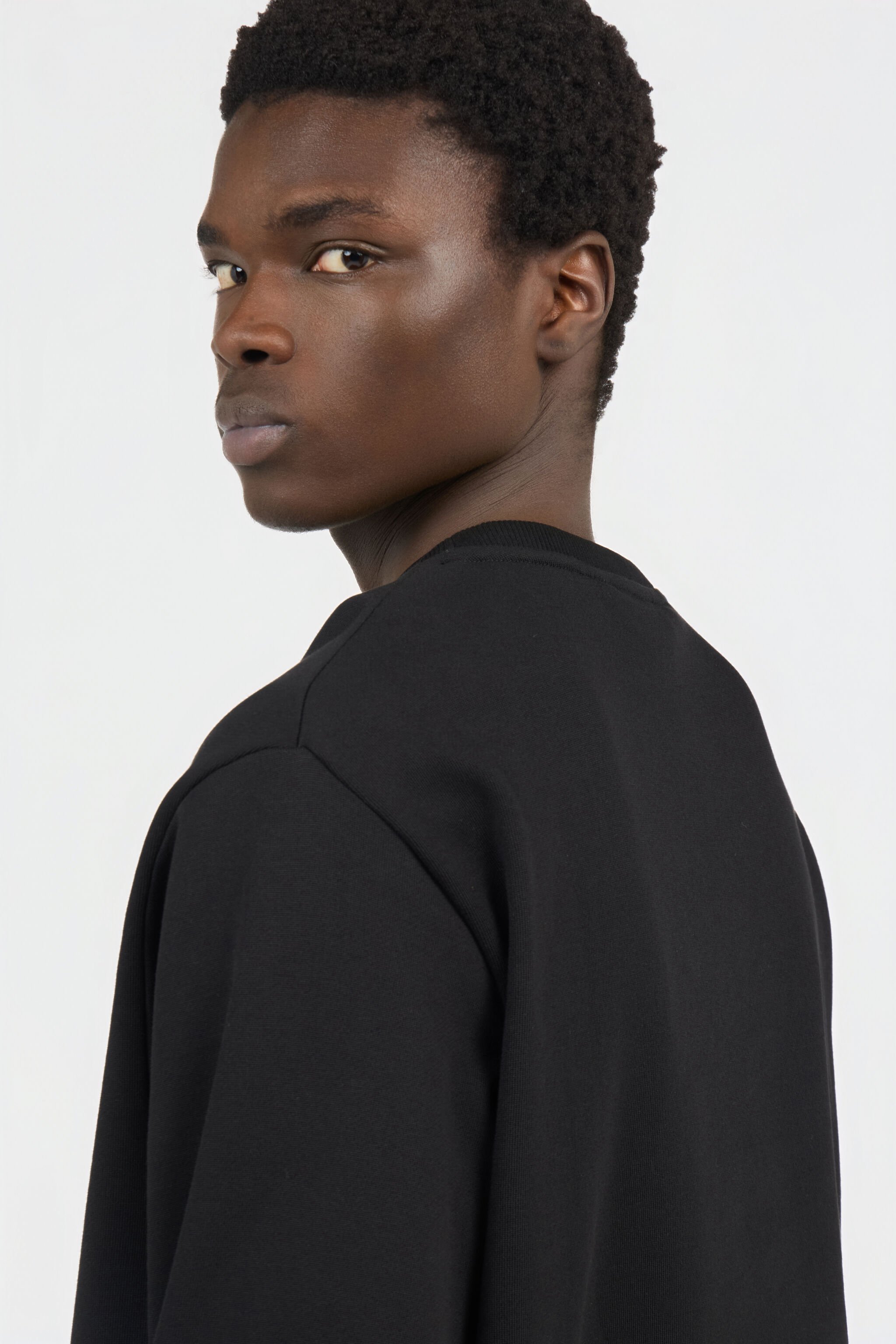 JC Black Sweatshirt BLACK/GOLD RRT972-RR234