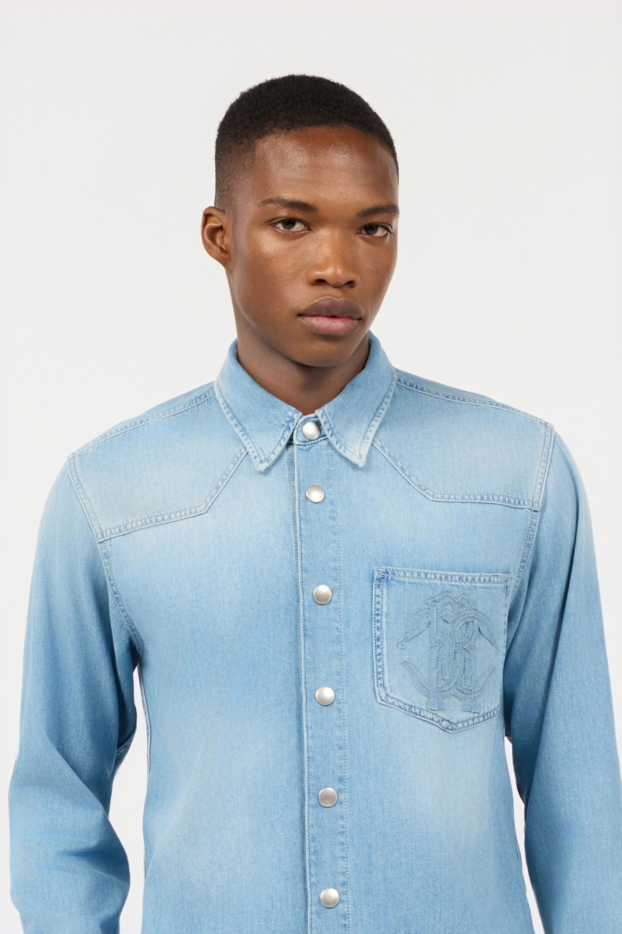 RC Denim Shirt With Mirror Snake Monogram Light blue URJ728-DL006