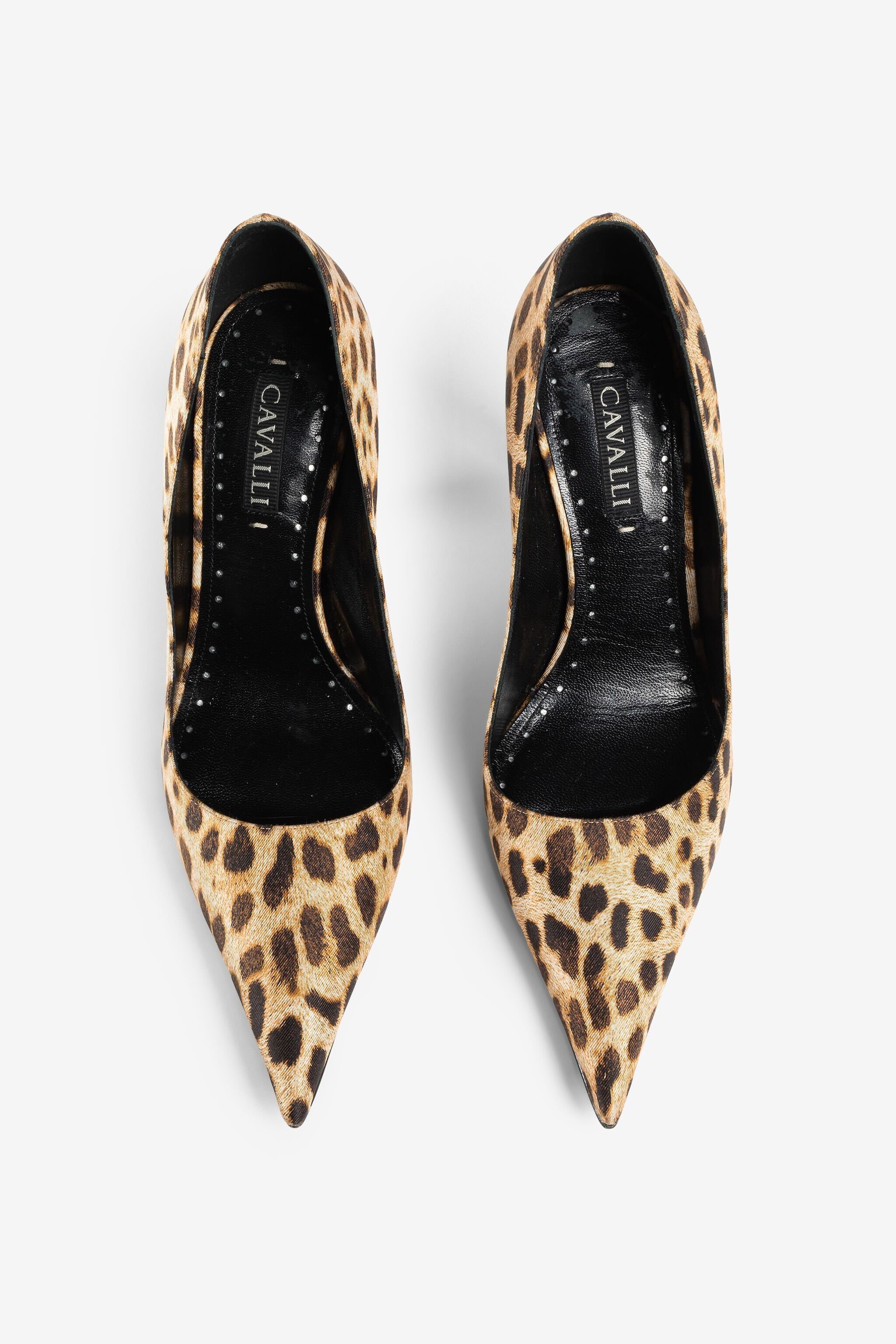 Cheetah print pumps store