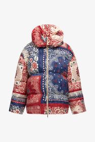 ${brand} Daunenjacke mit Bandana-Print ${colorDescription} ${masterID}