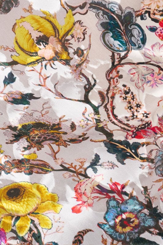 RC Top with Florentine Flowers print BEIGE WQT611-HER29