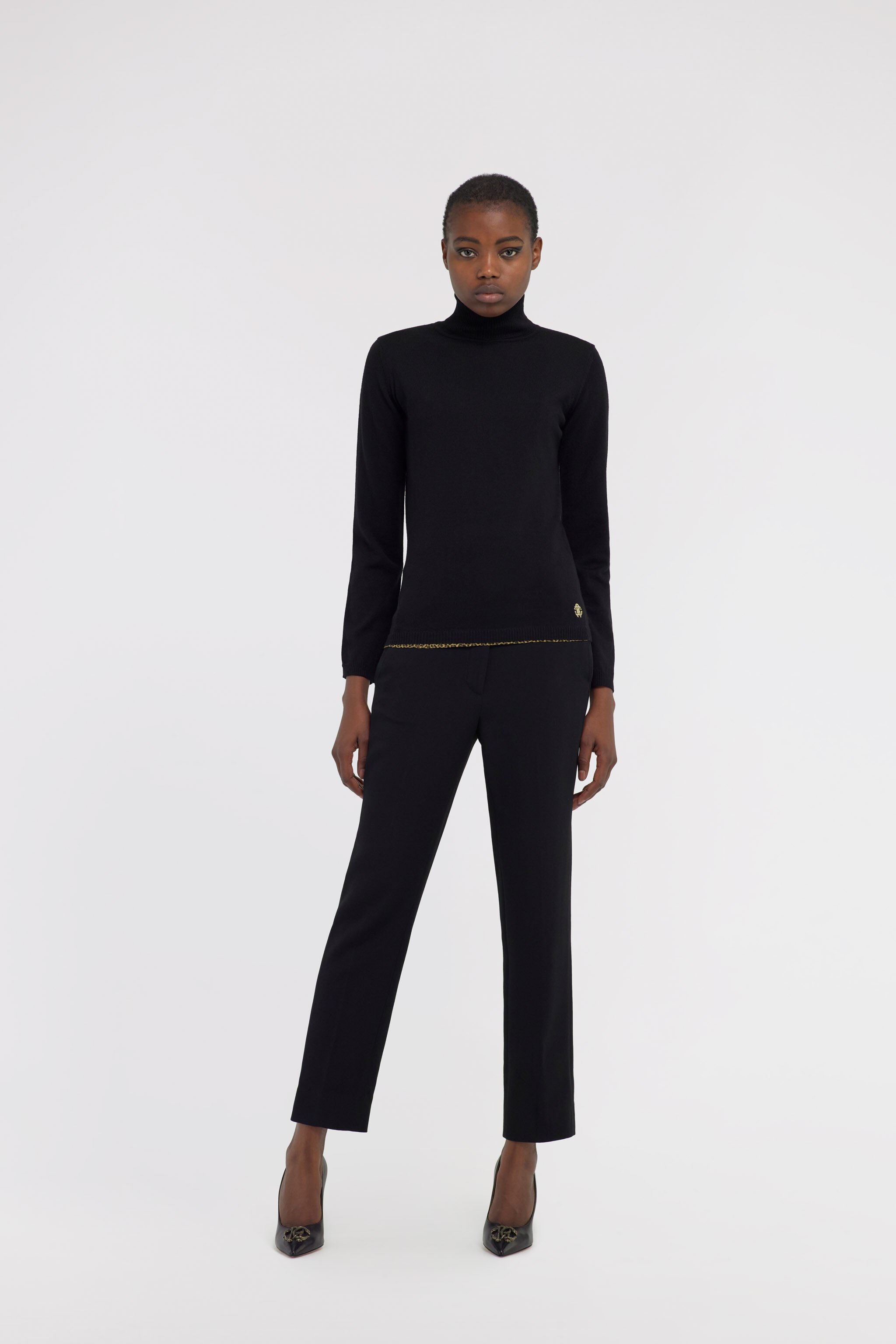 RC Turtleneck sweater Negro NOM00B-MQ030