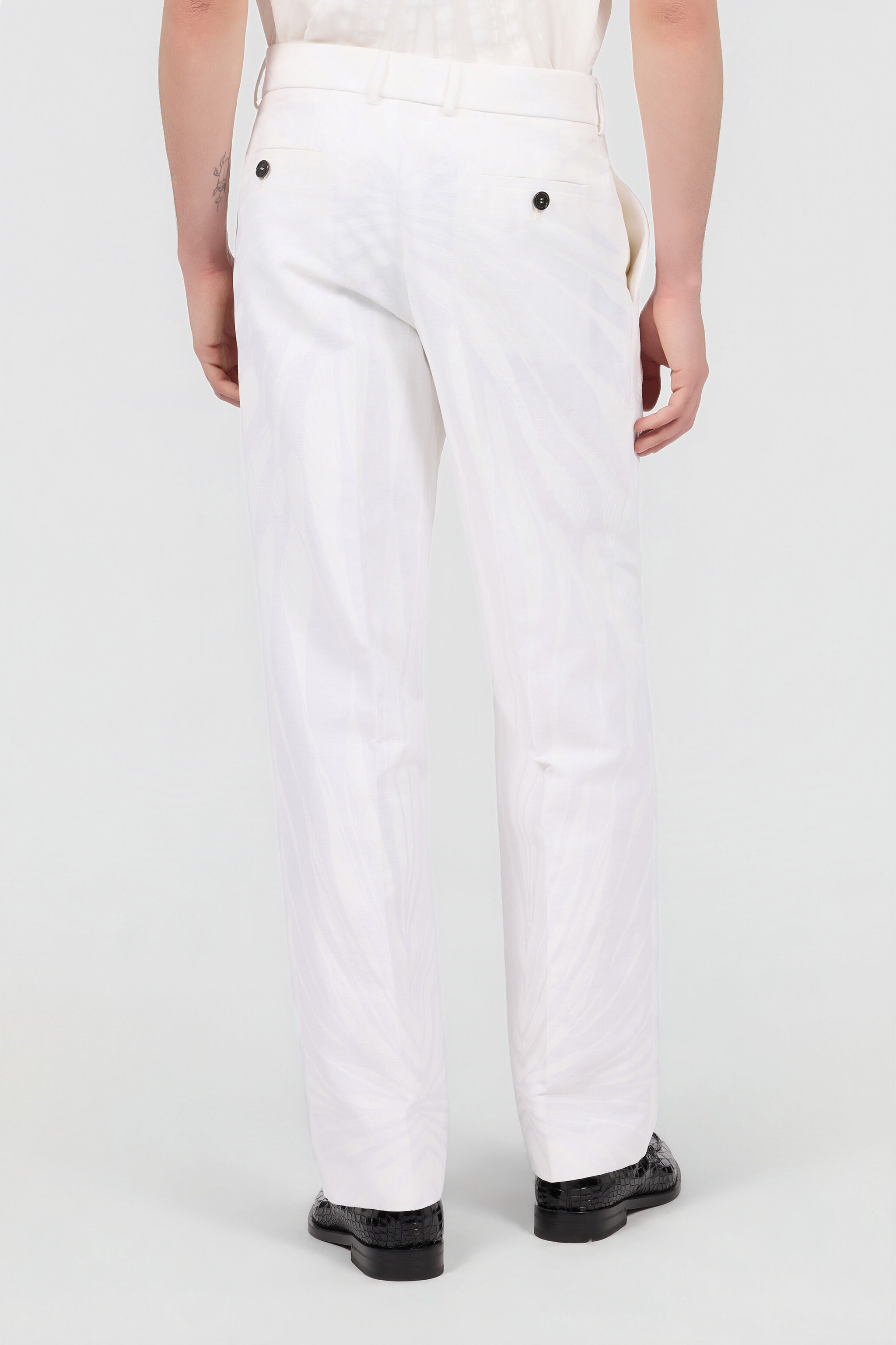 RC  NATURAL WHITE XRT202-4NI15