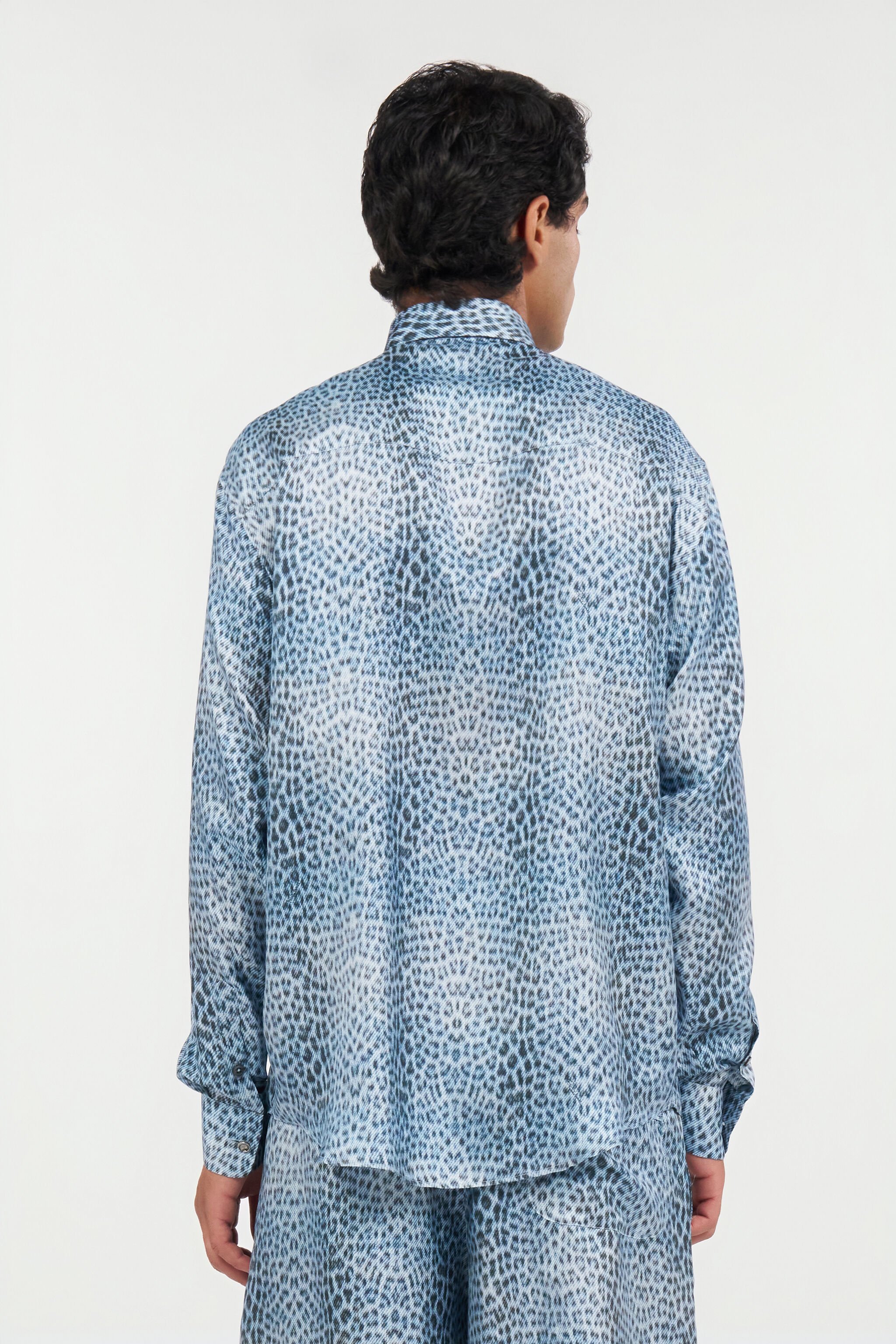 RC Silk Shirt with Baby Jaguar Print QUIET HARBOUR WNT712-4QR31