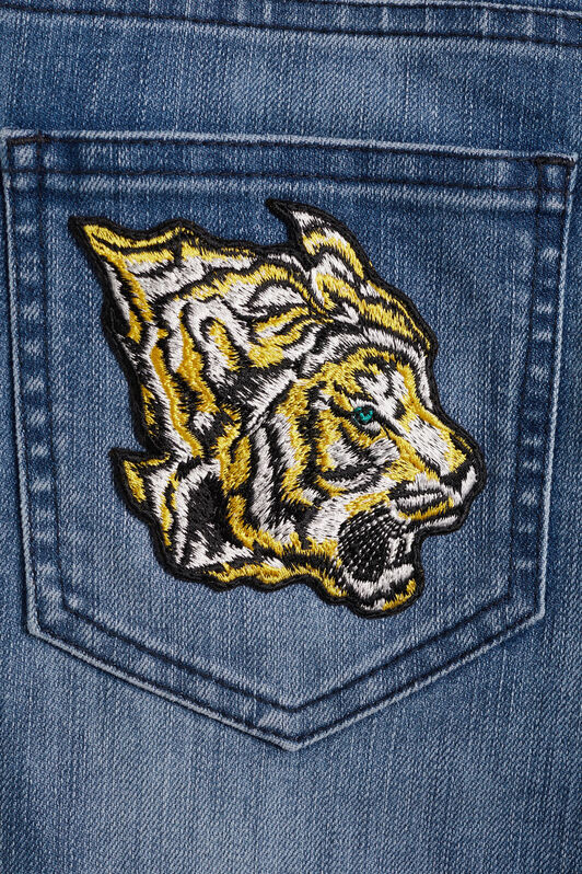 JU Jean droit à tigre brodé MEDIUM/LIGHT BLUE JJJ252-DS029