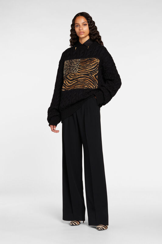 RC Sweater Black NNM631-MR001