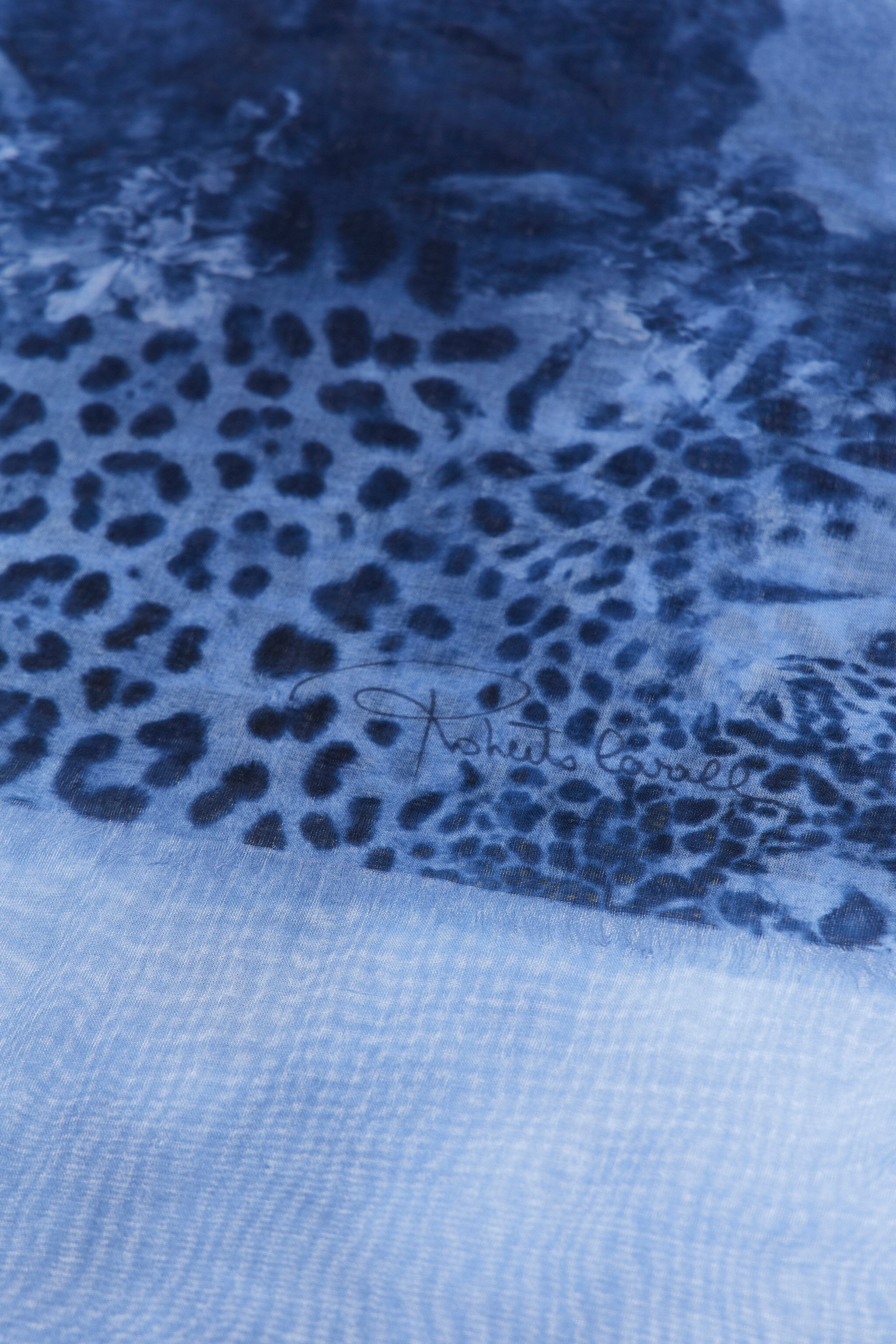 RC Roberto Cavalli Stole with Wild Leda print Dark blue SYI00C-OBL56