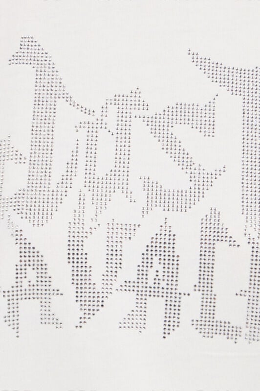 JC T-Shirt in Weiß mit durchbrochenem Logo WHITE VFT188-VF311