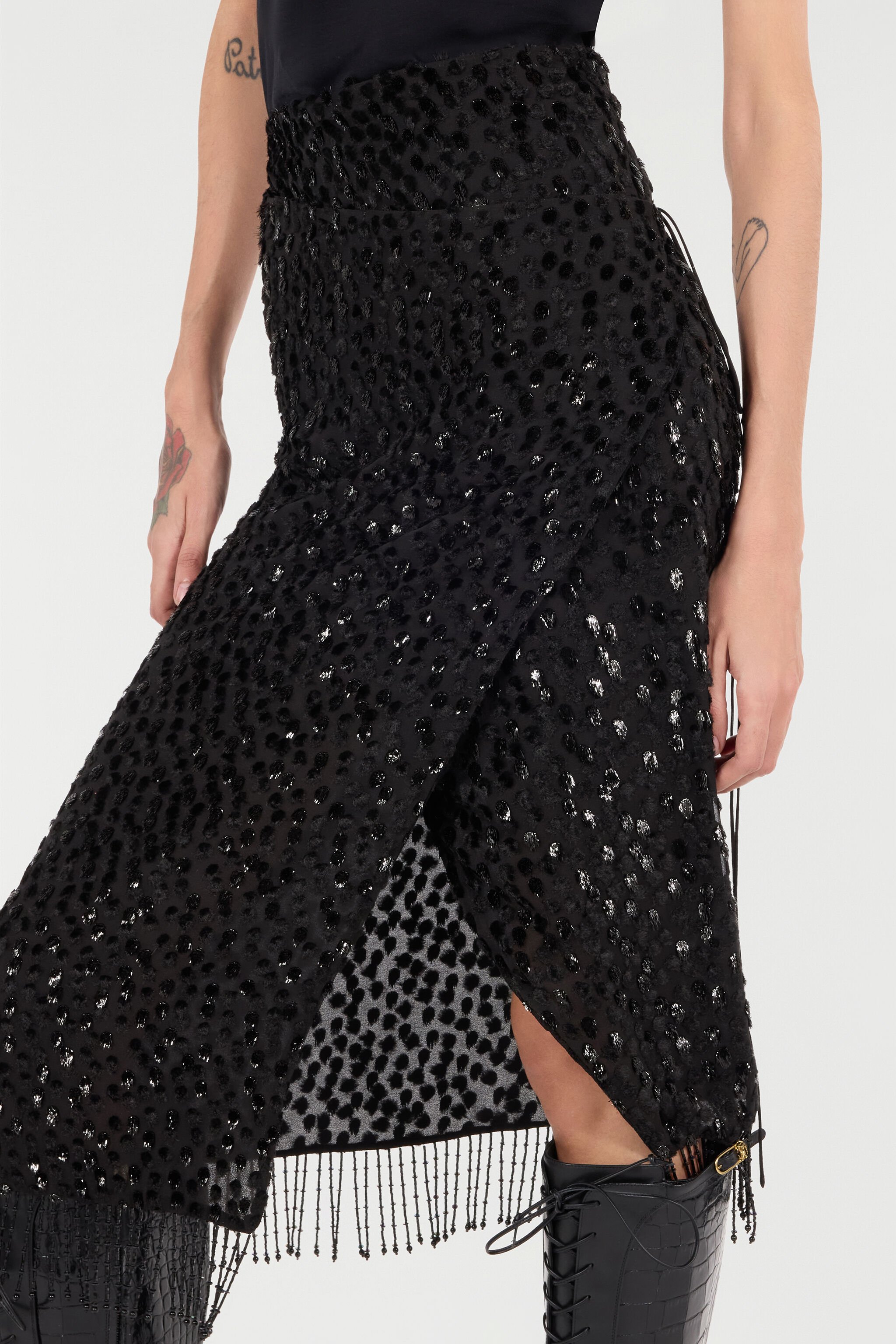 RC Skirt With Beaded Hem Black UKR304-FC004