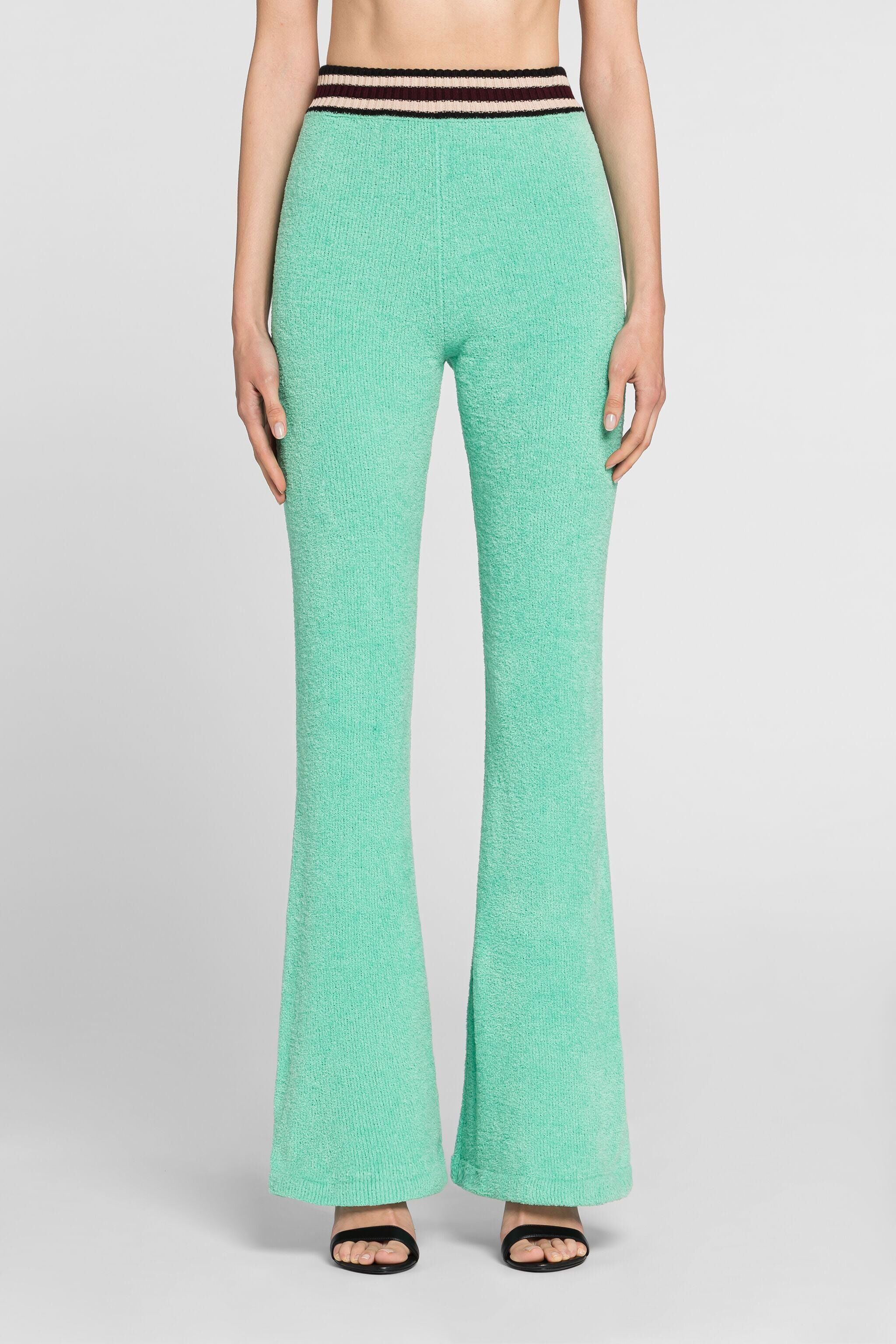 RC Pantalón de chándal acampanado con logo bordado Azul claro OKM210-MR001