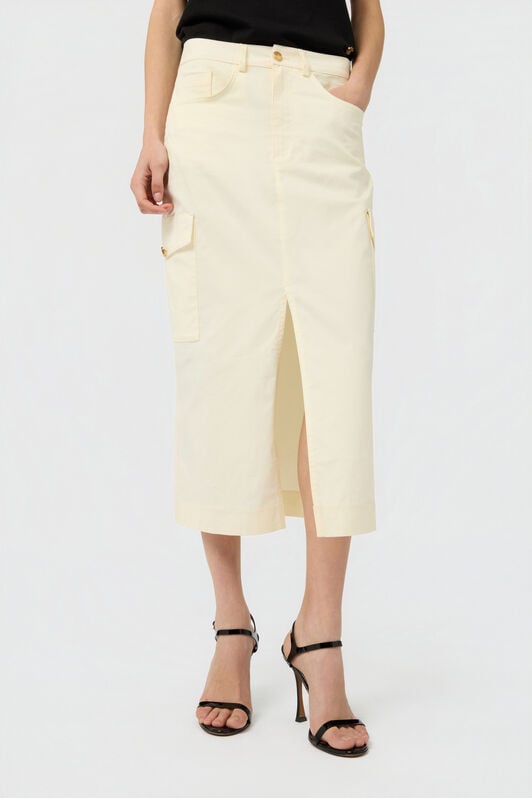 RC Ivory Skirt IVORY SOT30A-FAC03