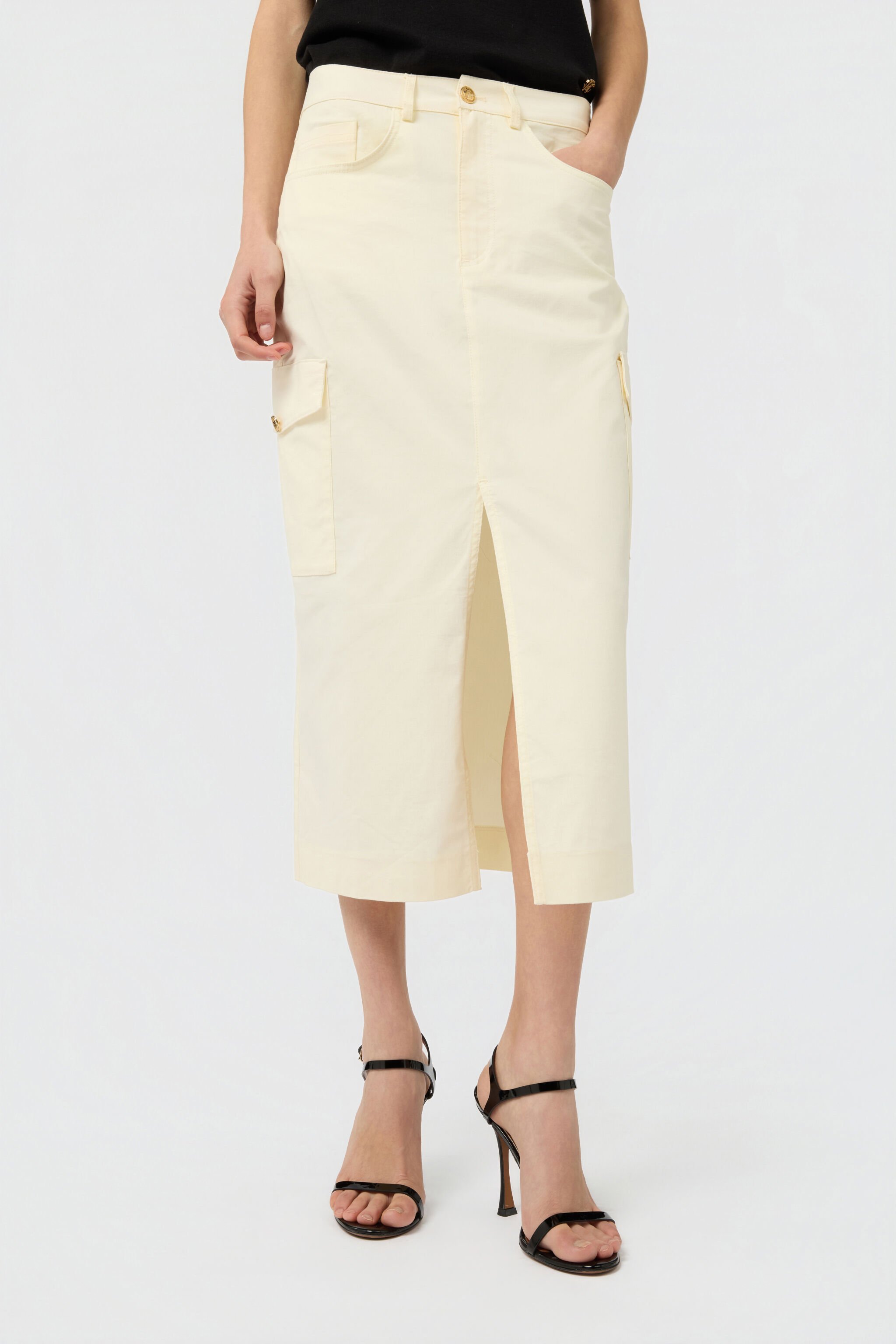 RC Ivory Skirt IVORY SOT30A-FAC03