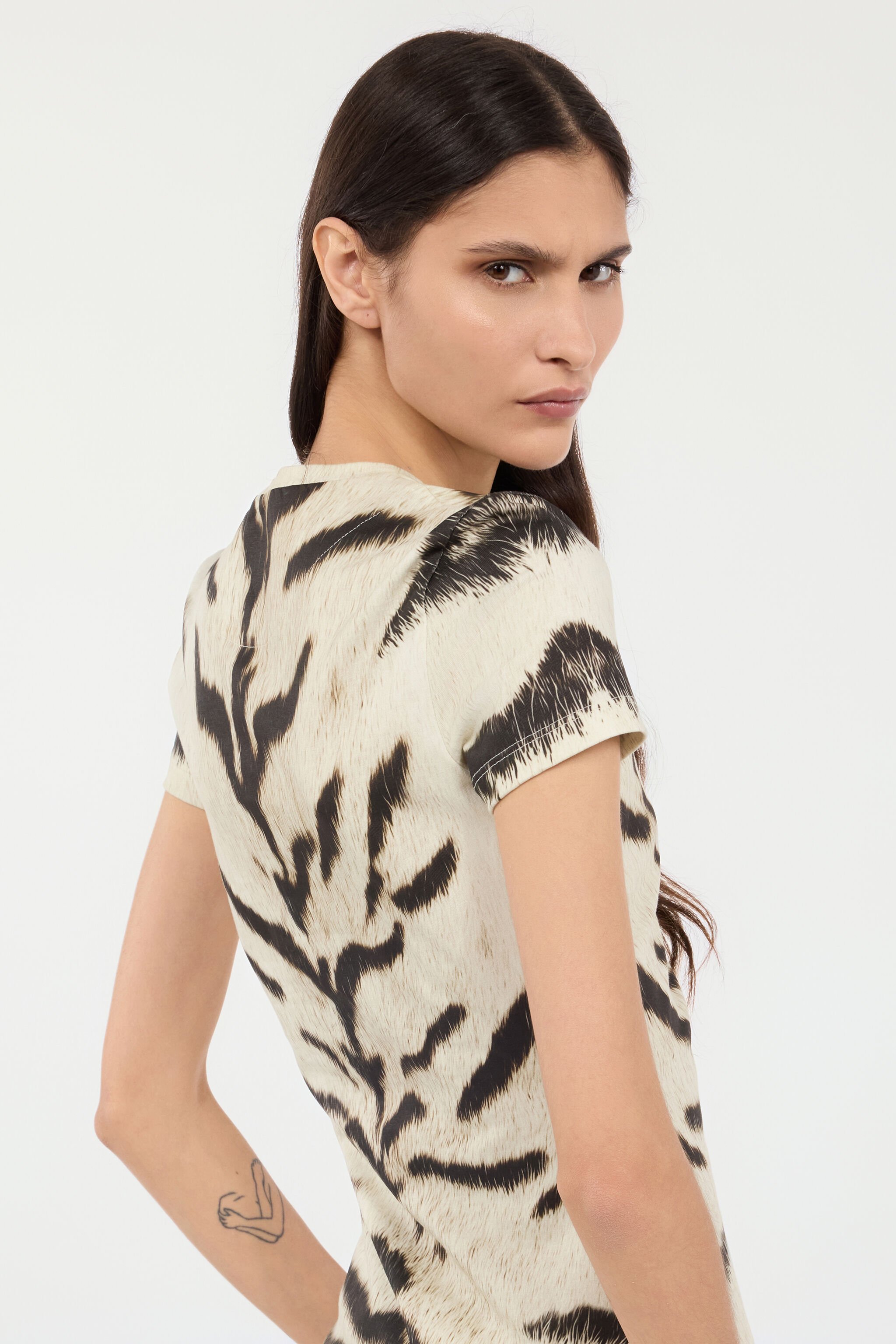 RC T-shirt da donna con stampa Tigresse Bianca OGAT X Roberto Cavalli Nero/Bianco UQT67A-3DA39