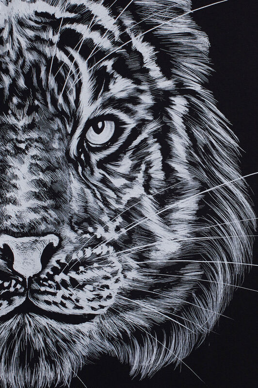 JU Black Tiger print T-shirt BLACK IJT674-JV025
