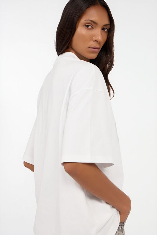 JC T-Shirt in Weiß mit durchbrochenem Logo WHITE VFT188-VF311