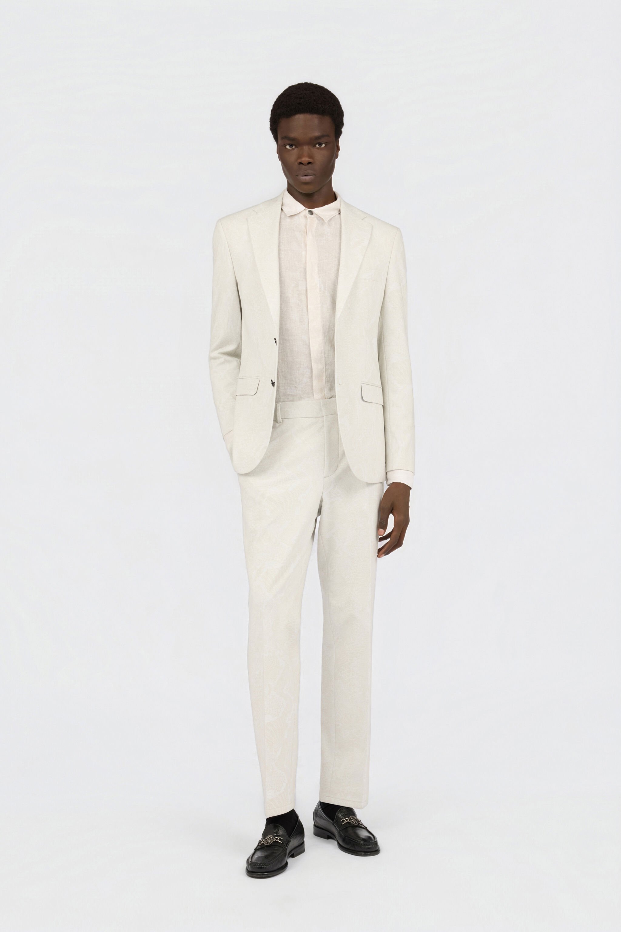 RC Beige Suit WHITE SOT40H-FY044