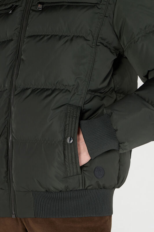 RC Green Jacket MILITARY GREEN OOT40B-SBO01