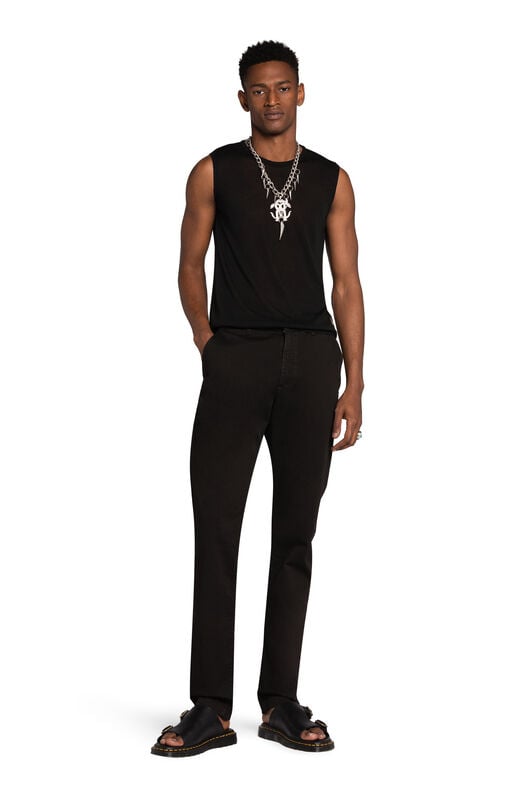 RC Slim-Fit Chinos Black KOT20A-CE048