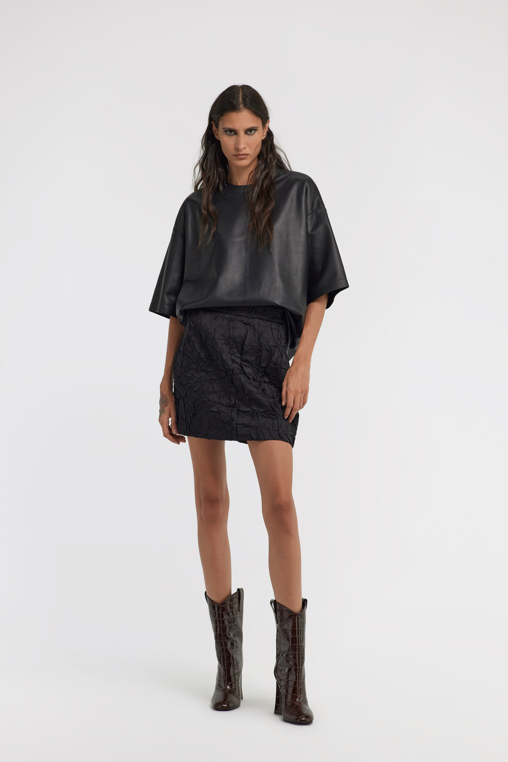 RC Skirt with wrinkled effect Noir TWT302-RD034