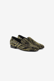 ${brand} Slipper ${colorDescription} ${masterID}
