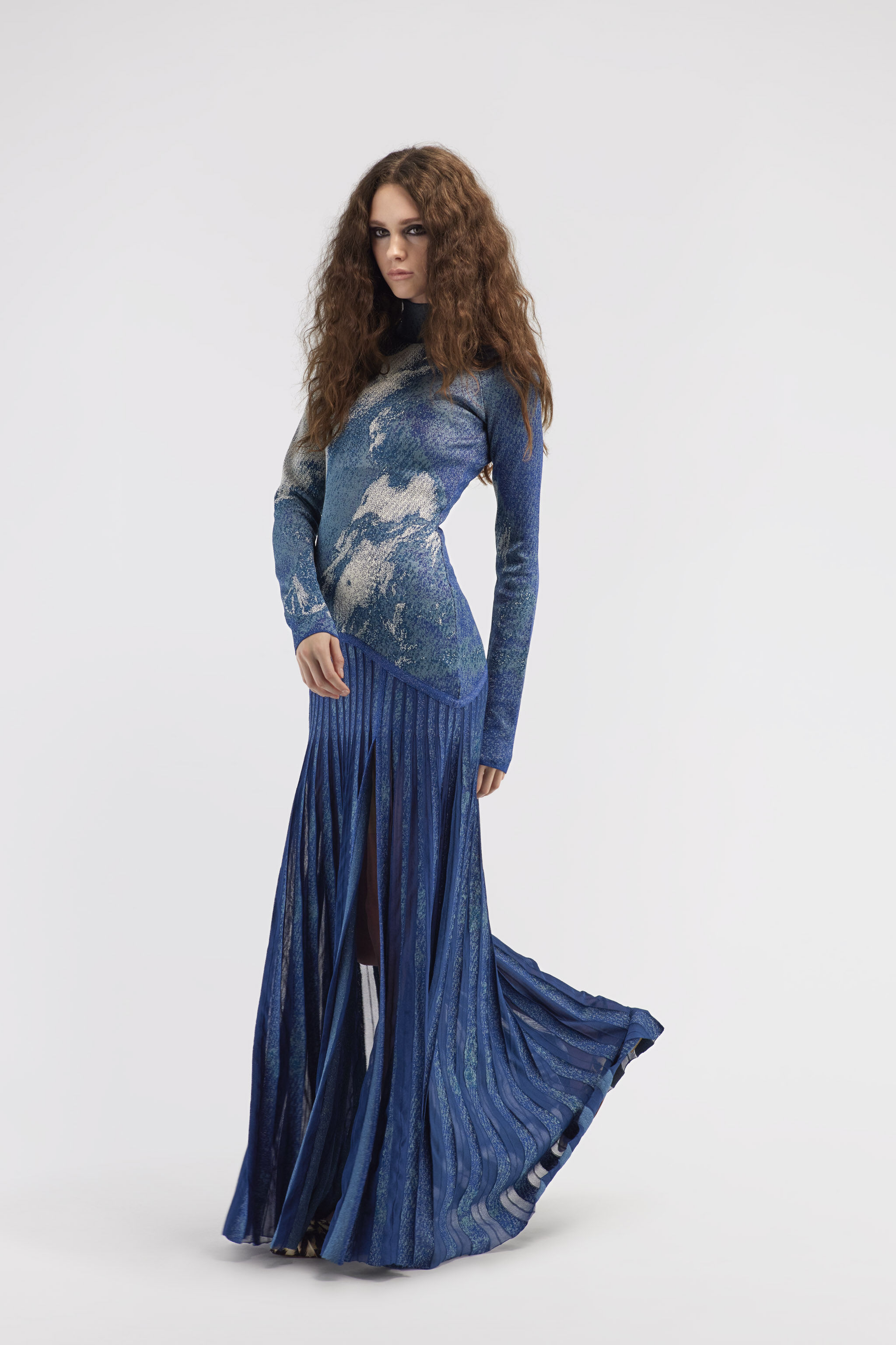 RC Long knit dress with washed-out effect Blue RWM155-MA007