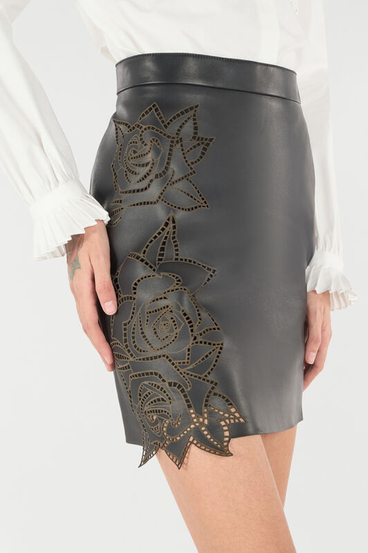 RC Skirt With Perforated Rose Pattern Black UKP300-PN106